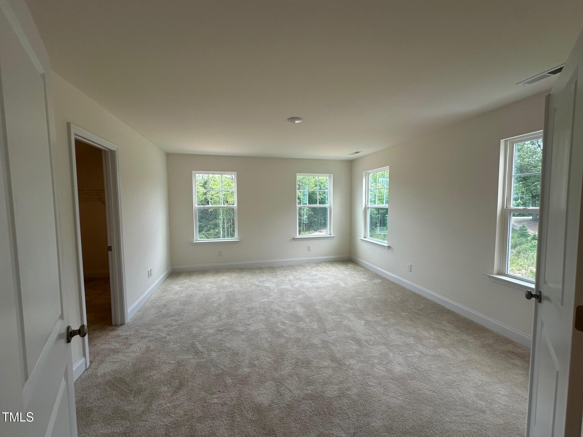 1252 Randwick Vly Court Property Photo 9