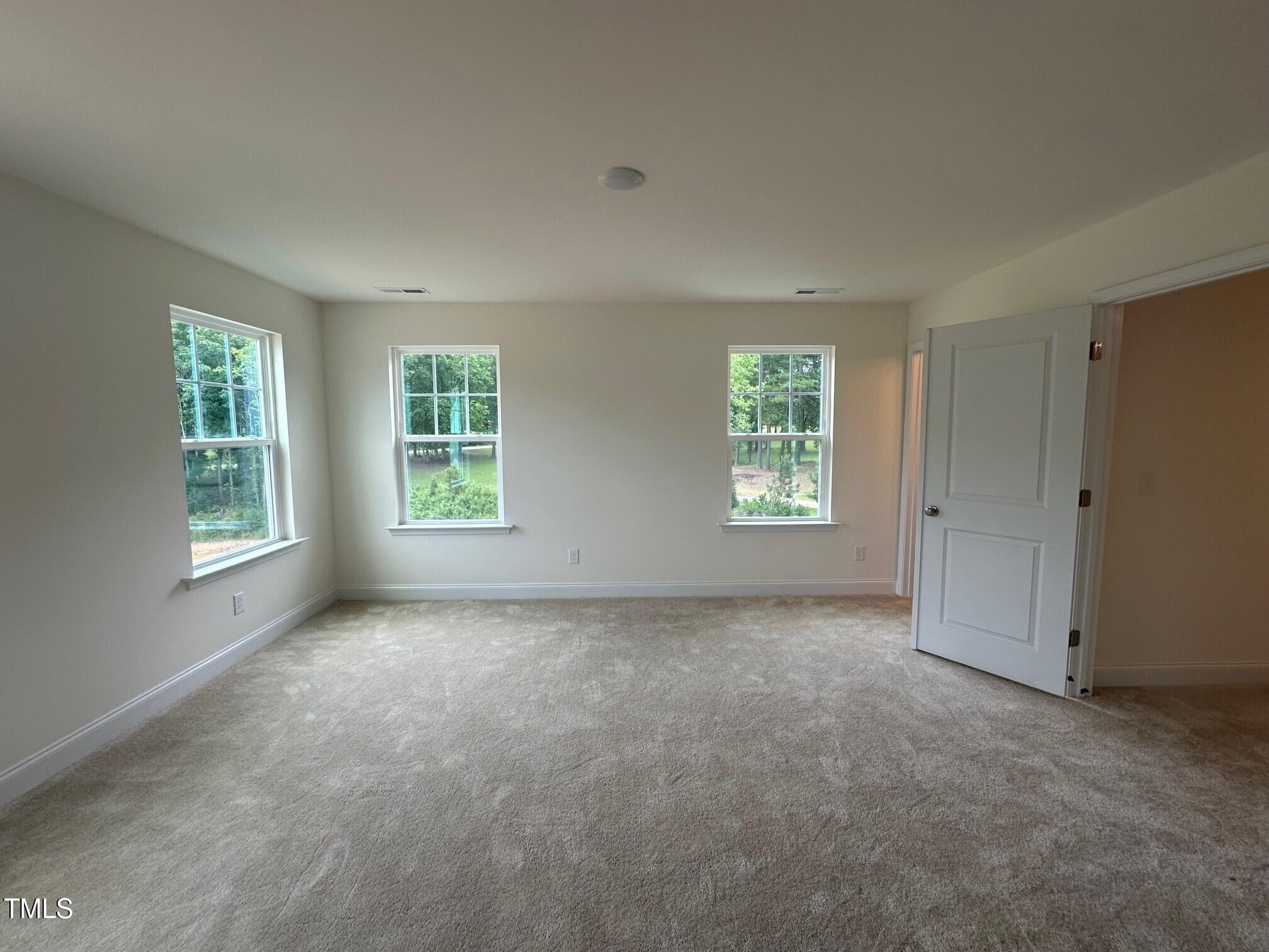 1252 Randwick Vly Court Property Photo 13