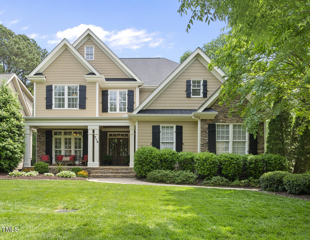 716 Streamwood Drive Property Photo