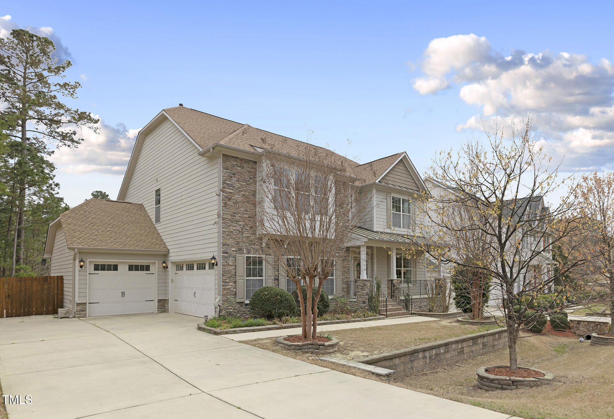 1040 Austin Pond Drive Property Photo