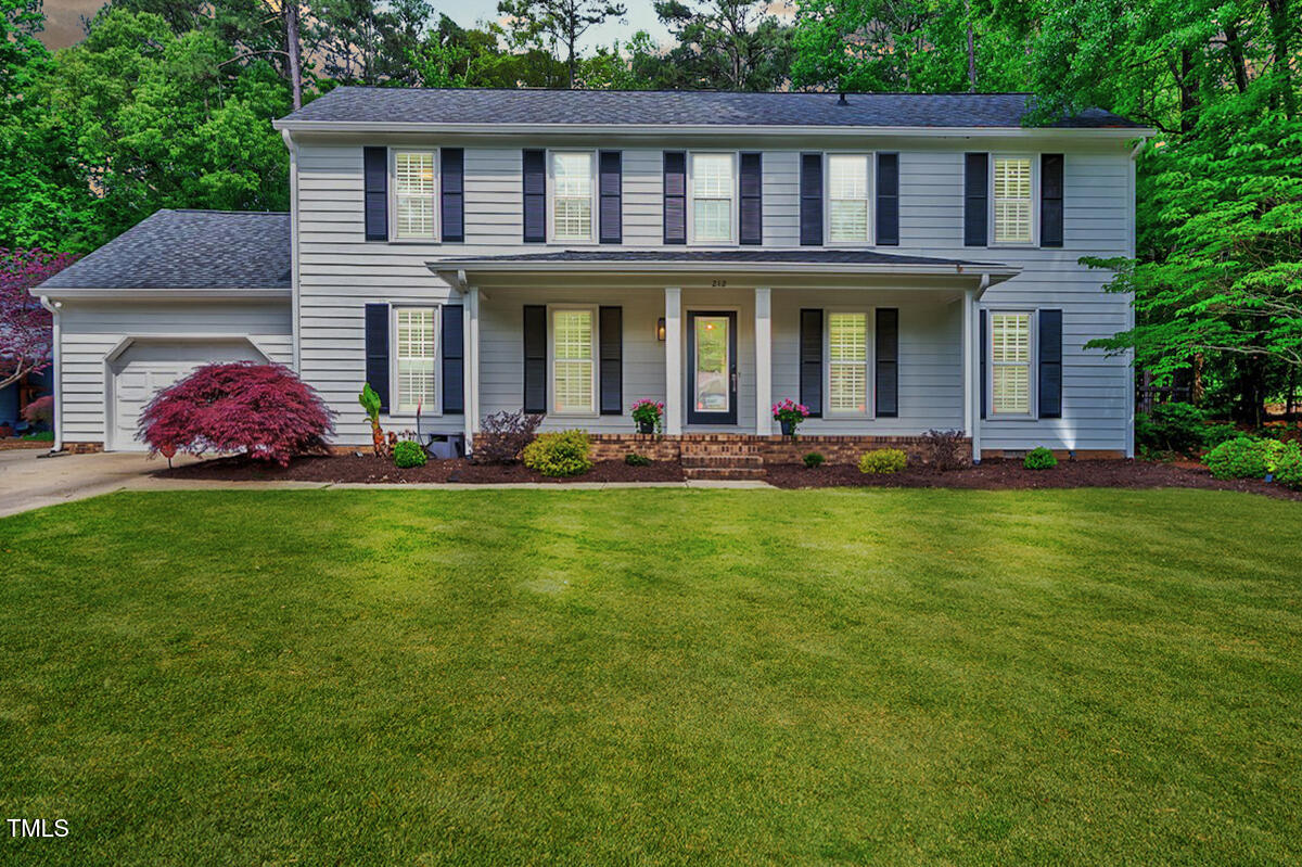 212 Ronaldsby Drive Property Photo
