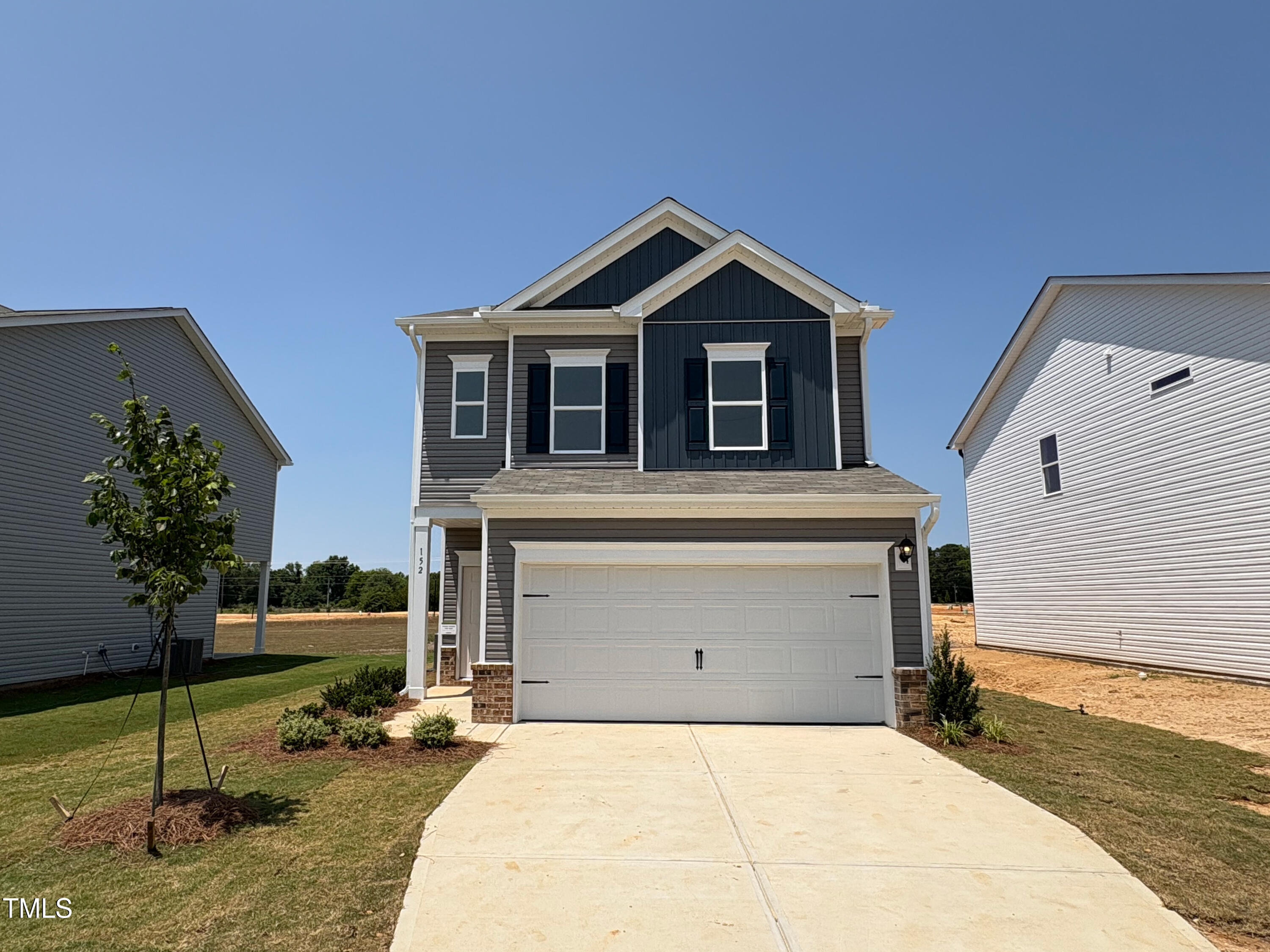 152 Bruce Drive Property Photo 1