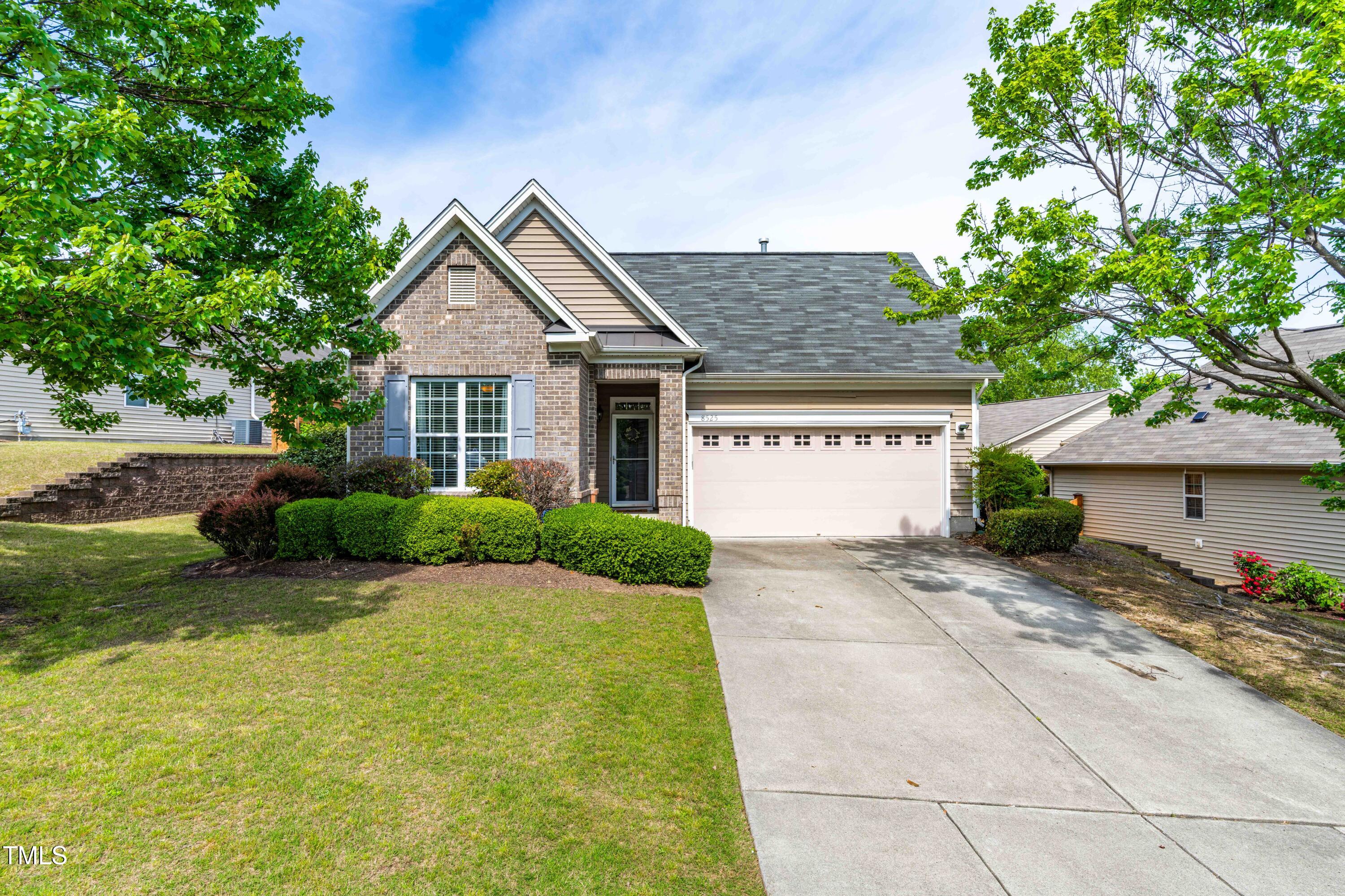 8525 Holdenby Trail Property Photo