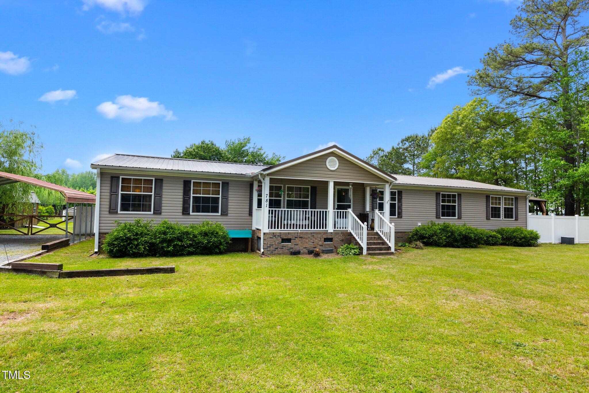 781 Byrds Pond Road Property Photo