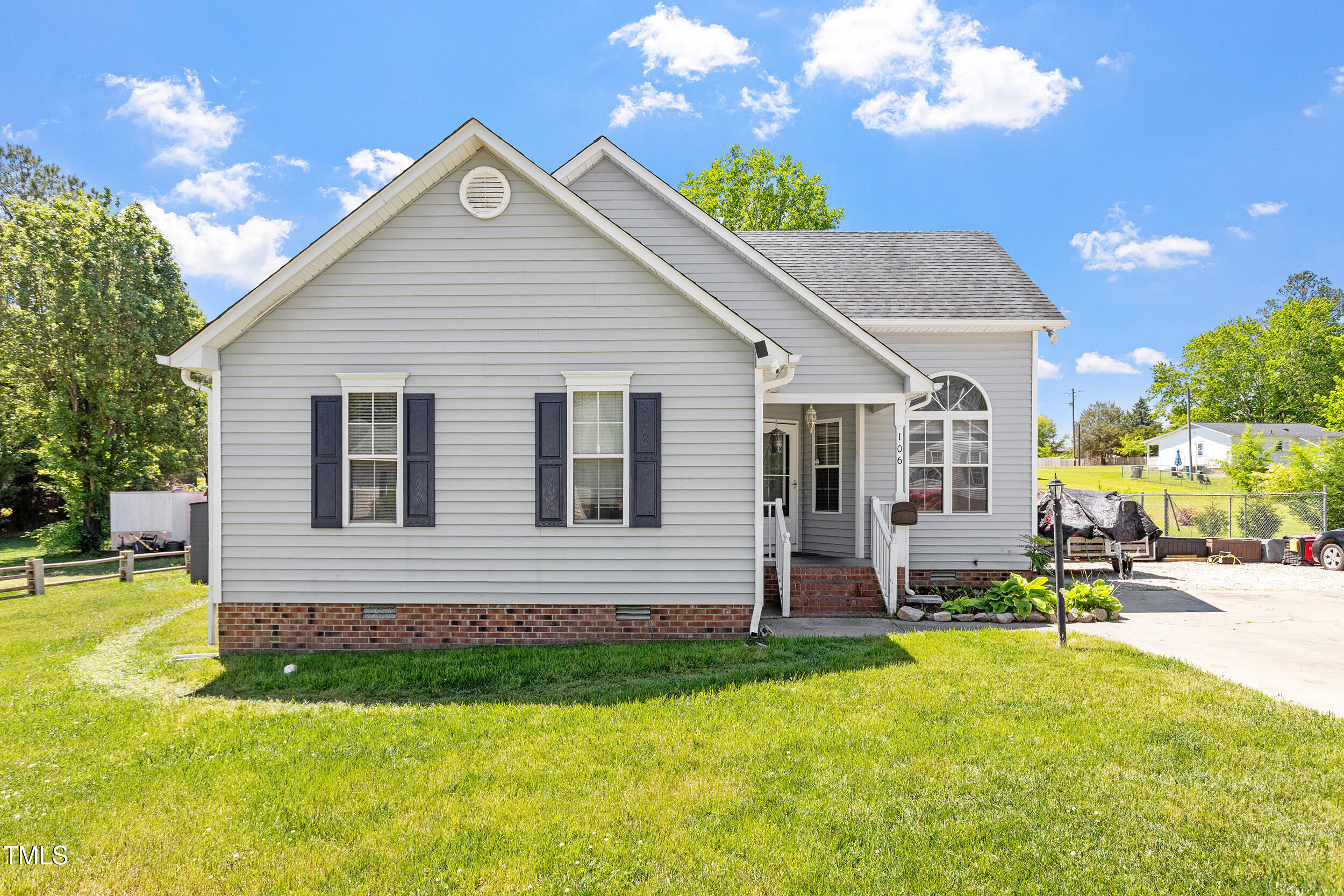 106 Northwinds Drive Property Photo
