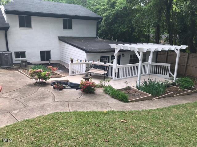 5002 Wickham Road Property Photo