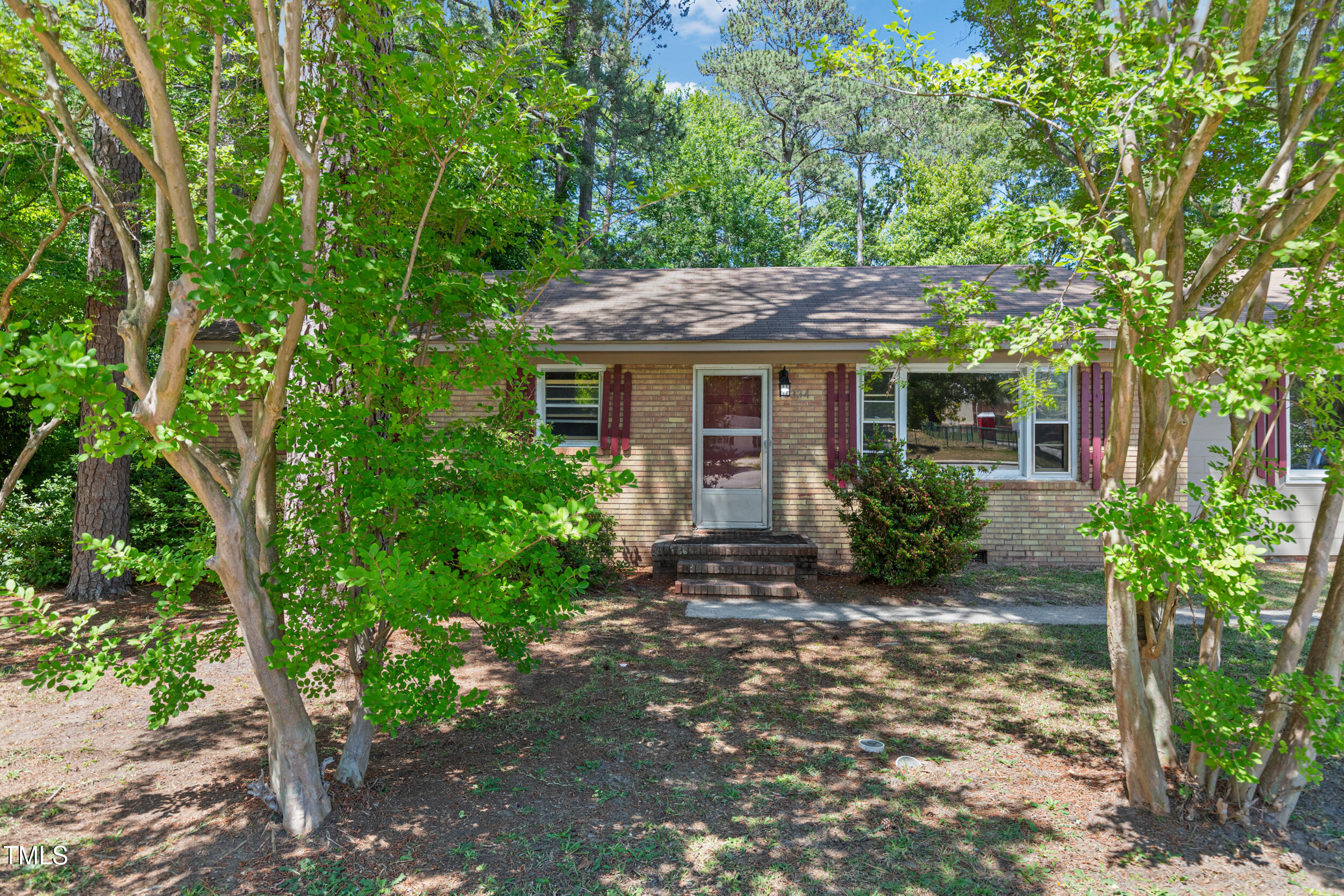 5334 Morganton Road Property Photo