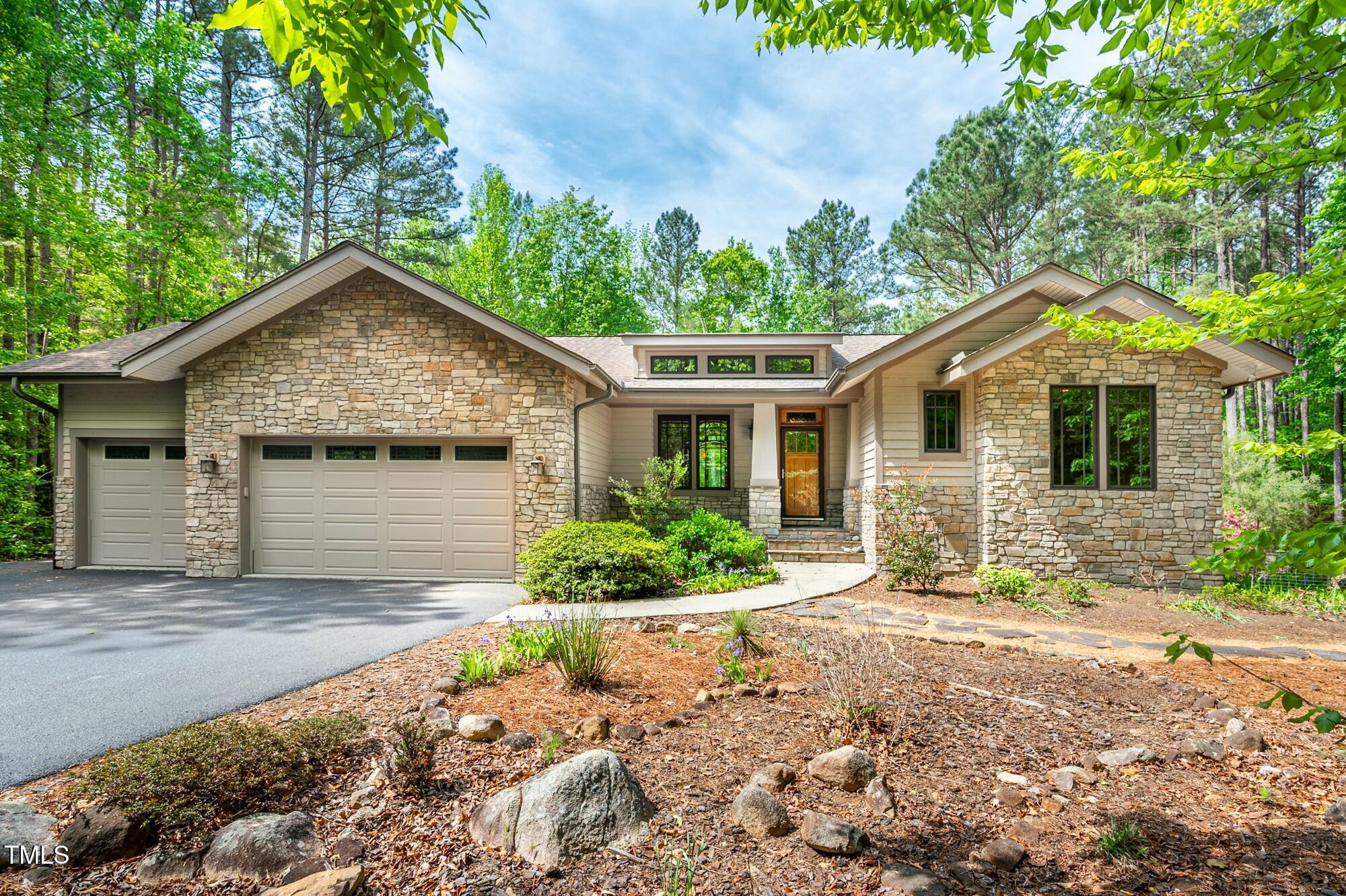 201 Summergate Circle Property Photo