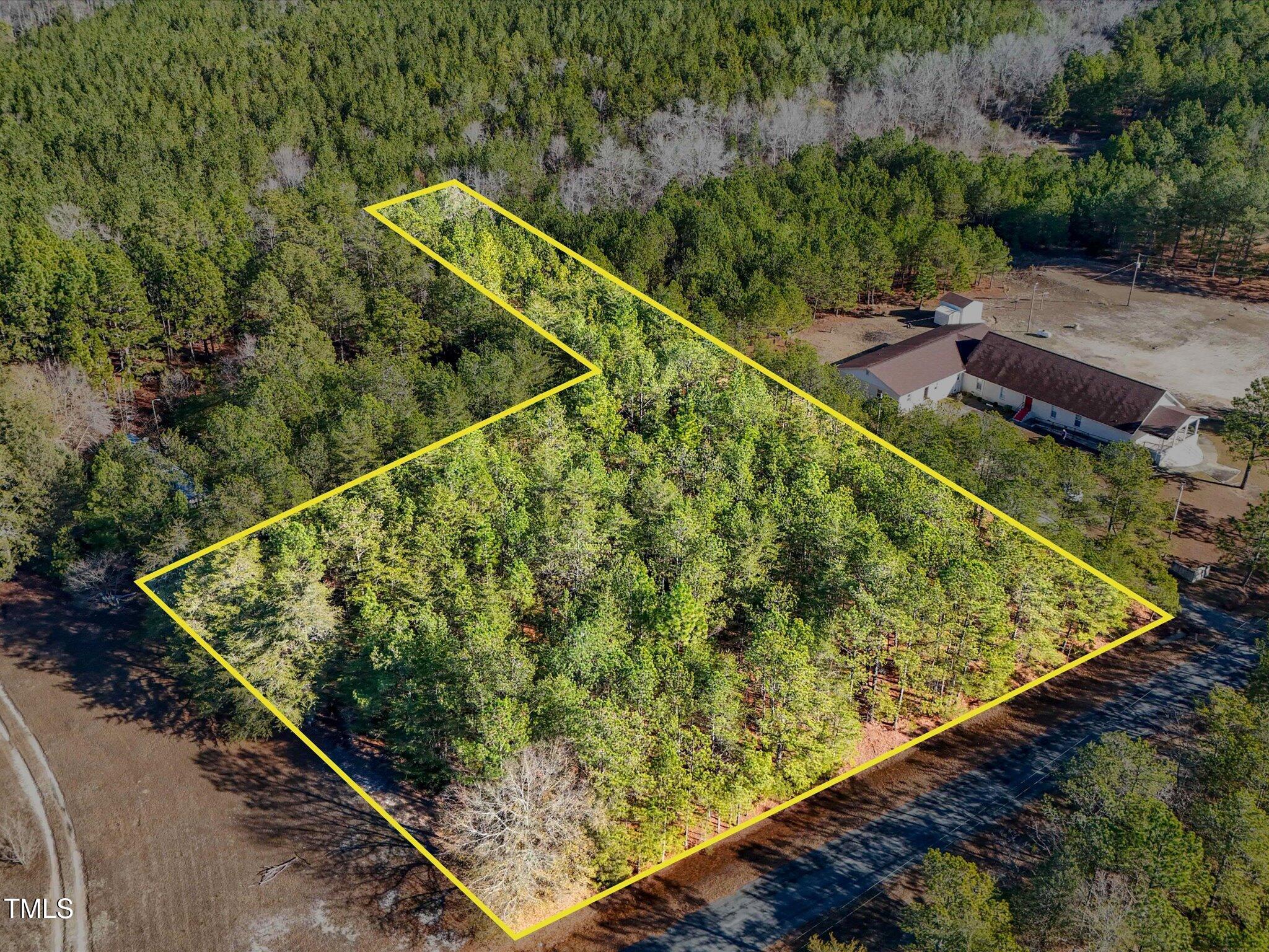 226 Leak Road Property Photo 1