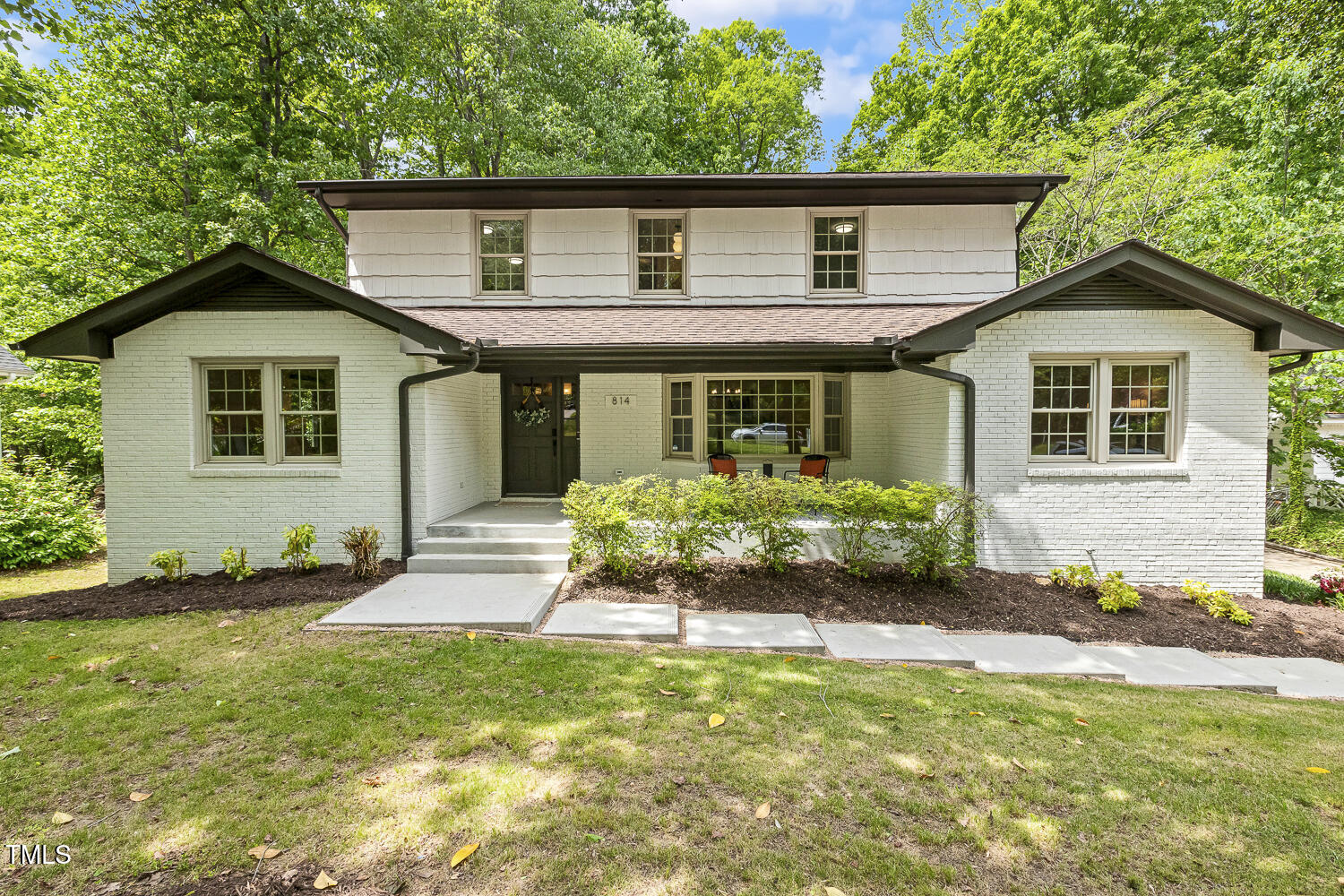 814 Ellynn Drive Property Photo