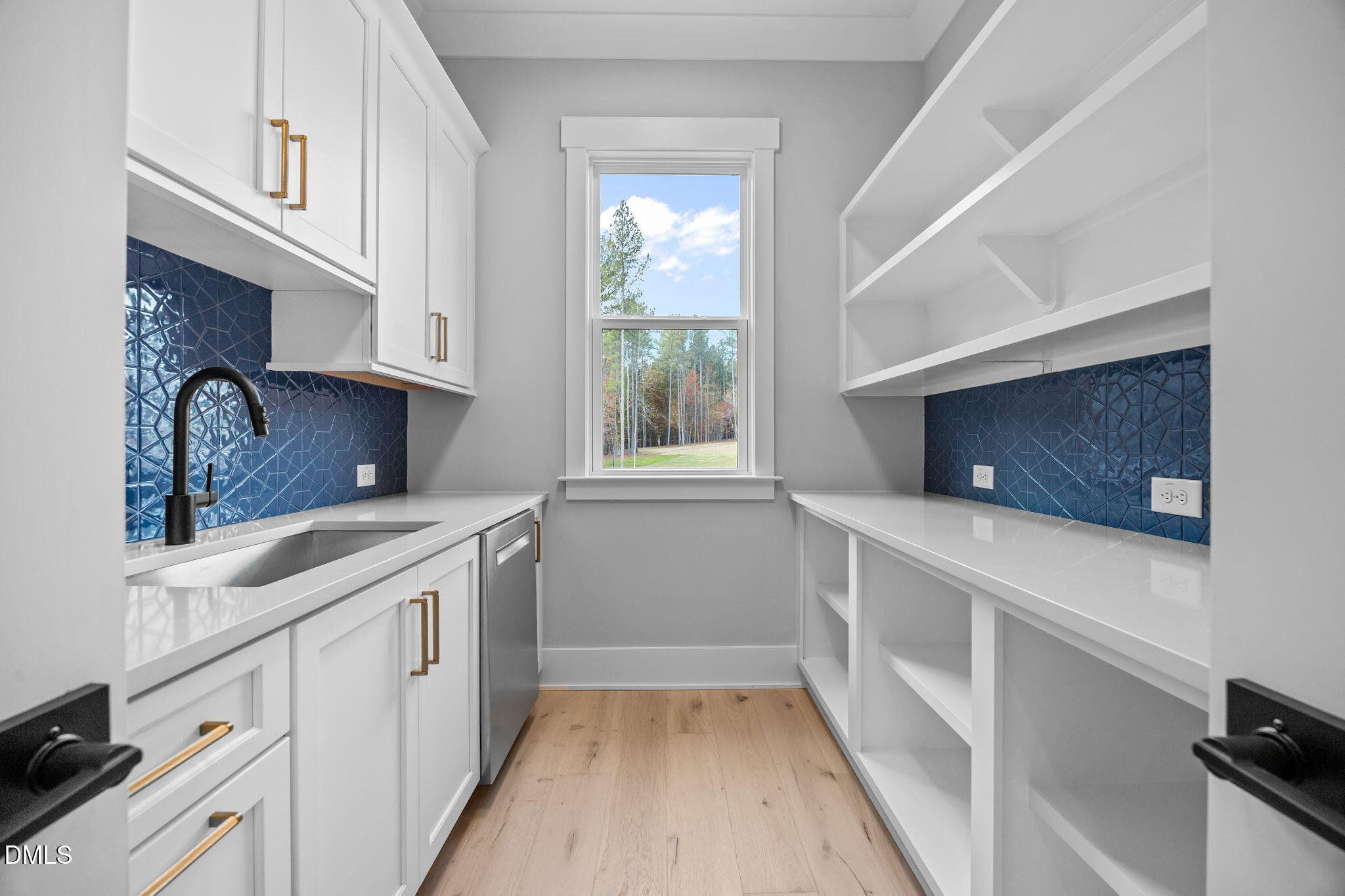 7805 Ailesbury Road Property Photo 10