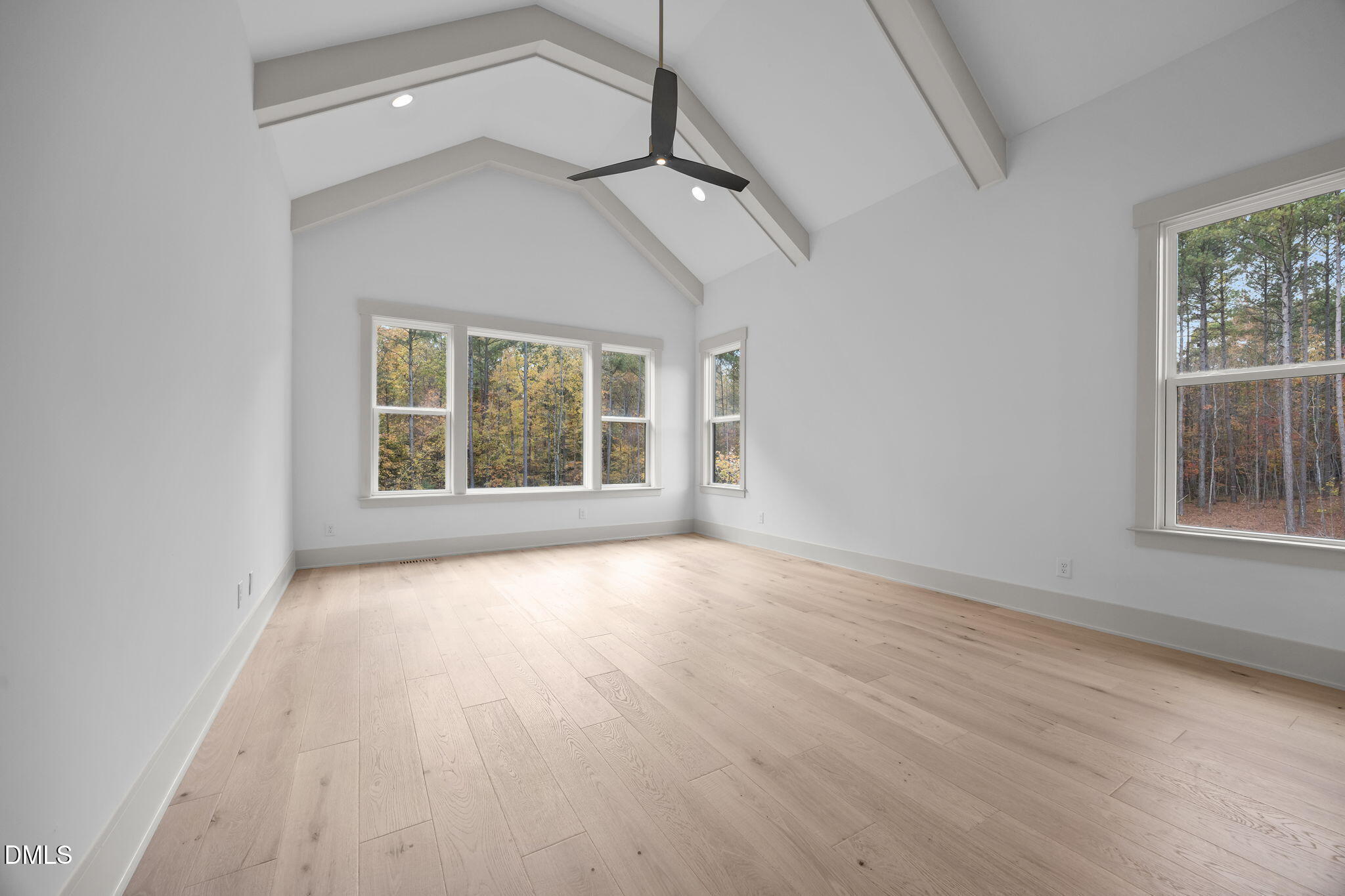 7805 Ailesbury Road Property Photo 16