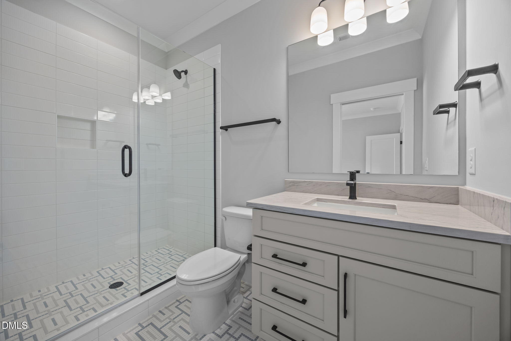 7805 Ailesbury Road Property Photo 43