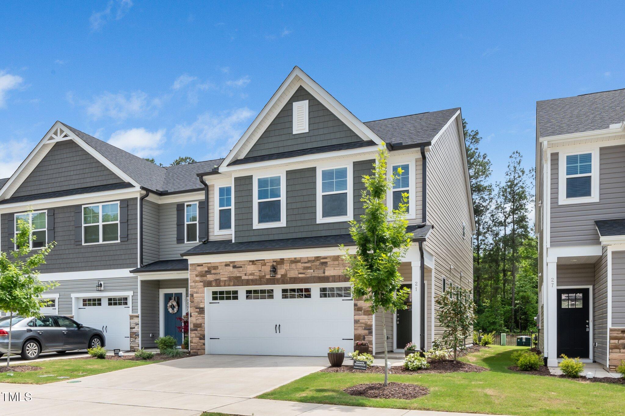 21 Fairwinds Drive Property Photo