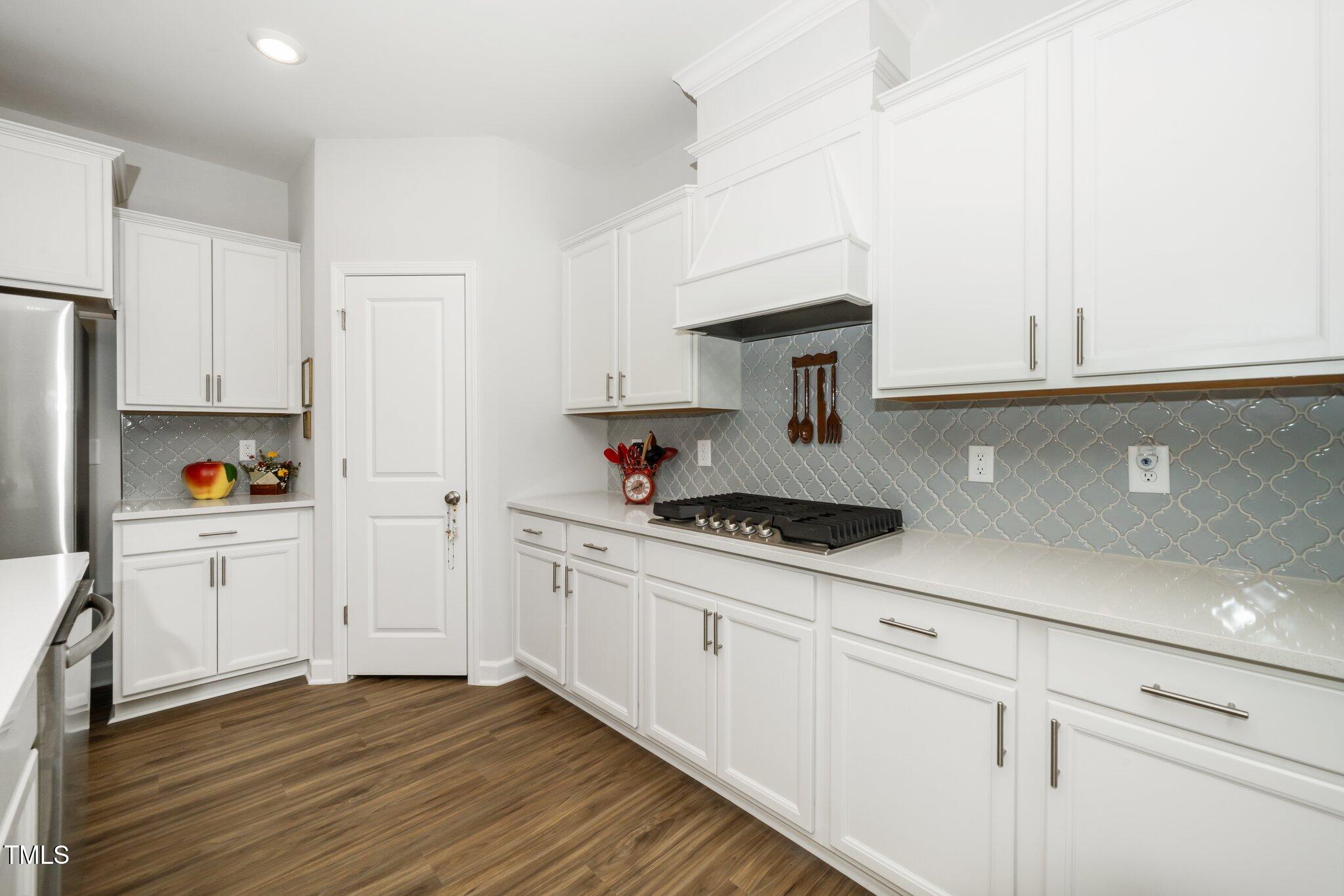 21 Fairwinds Drive Property Photo 18