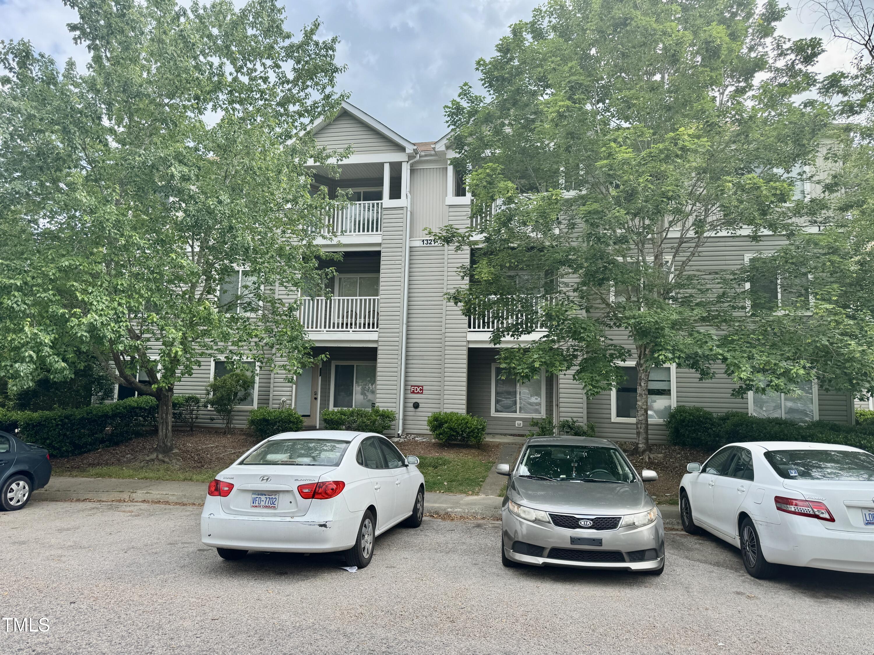 1321 Crab Orchard Drive #203 Property Photo 1