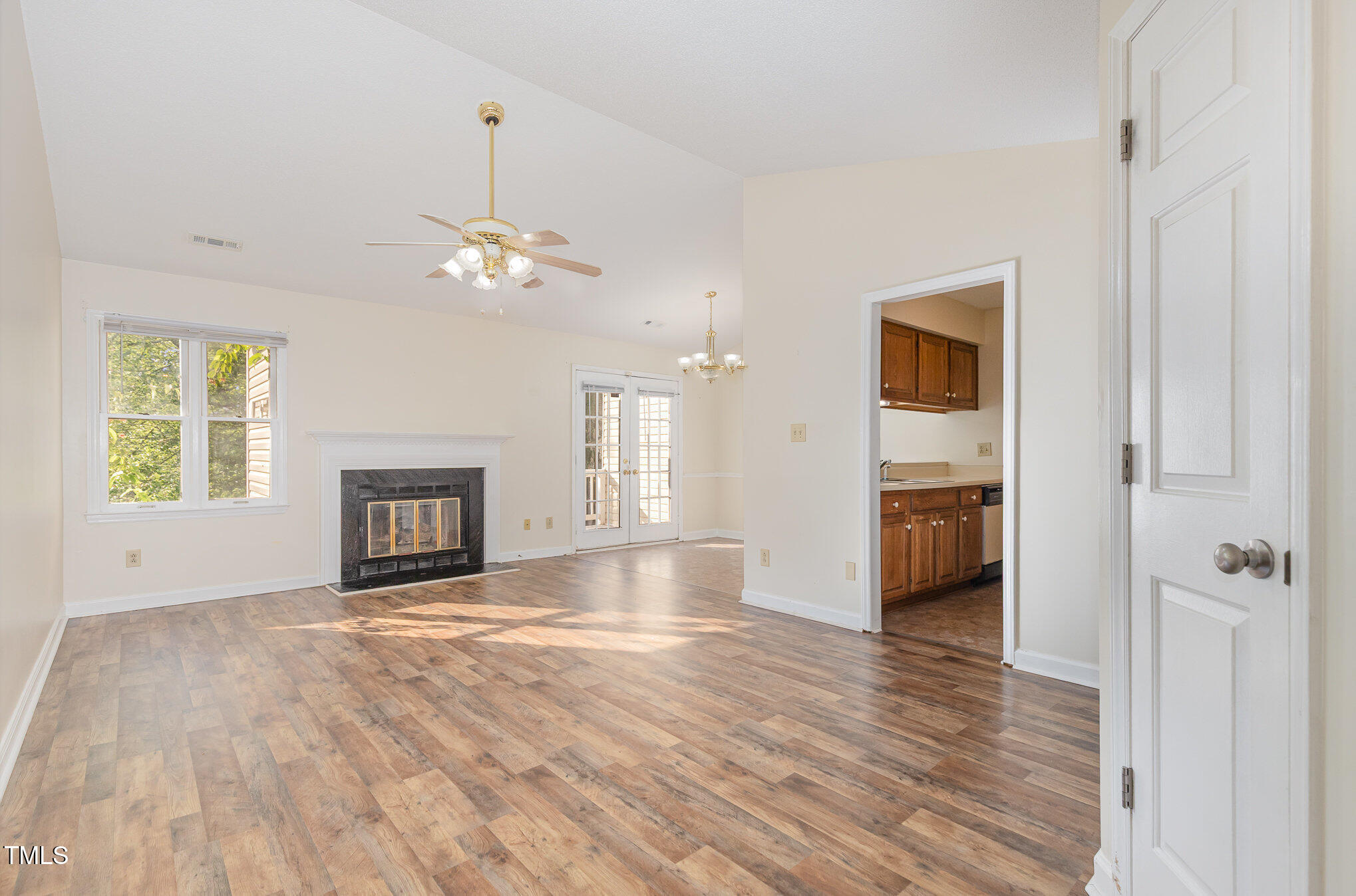 3325 Tarleton E Property Photo