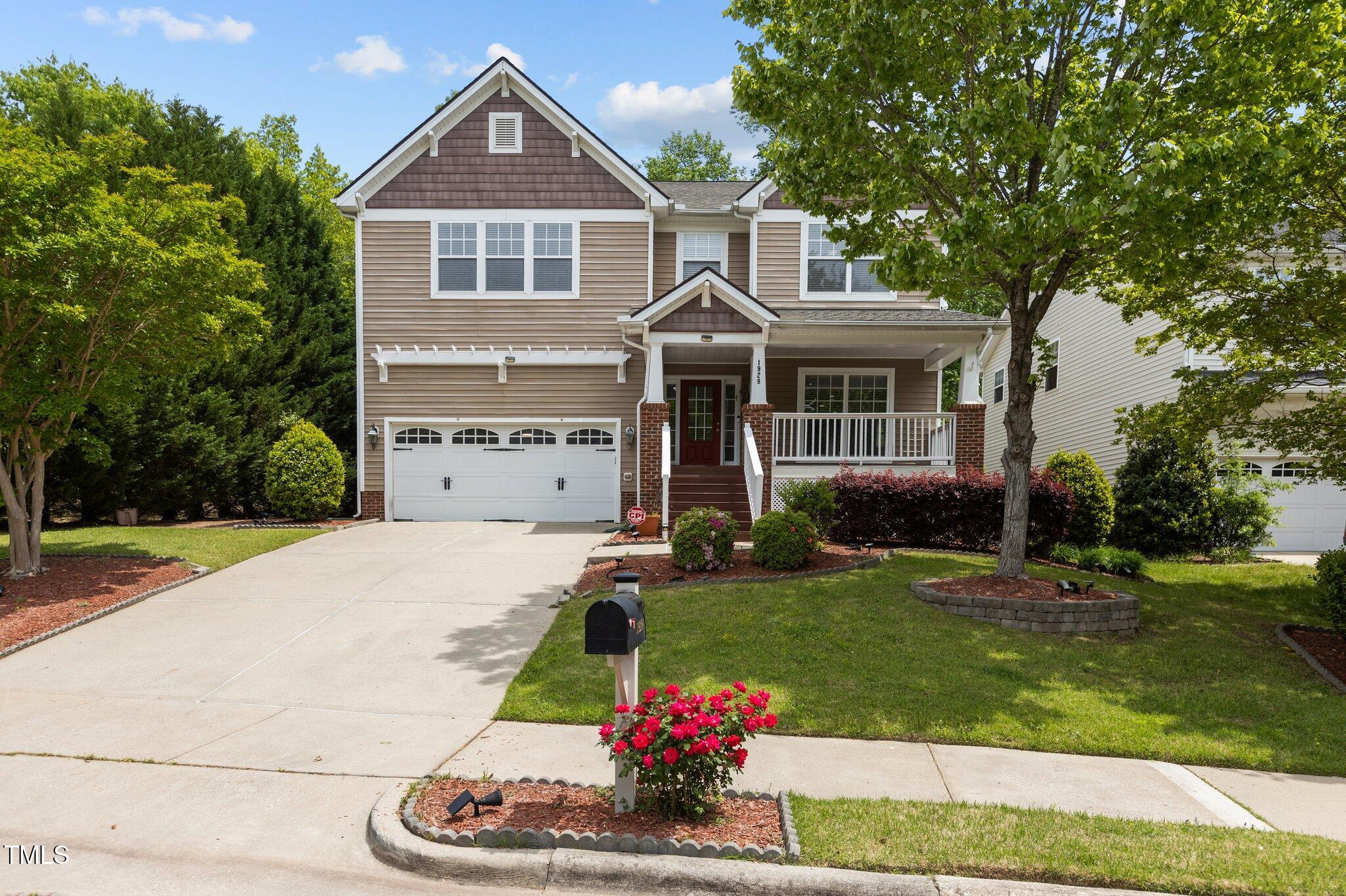 Real Estate Main Image