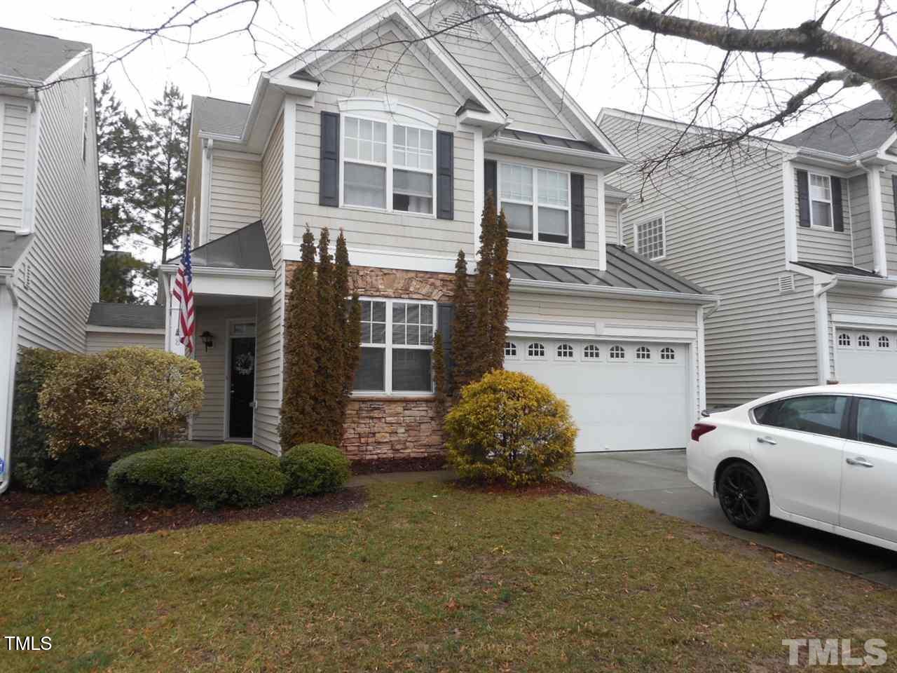 8 Rockwall Garden Way Property Photo