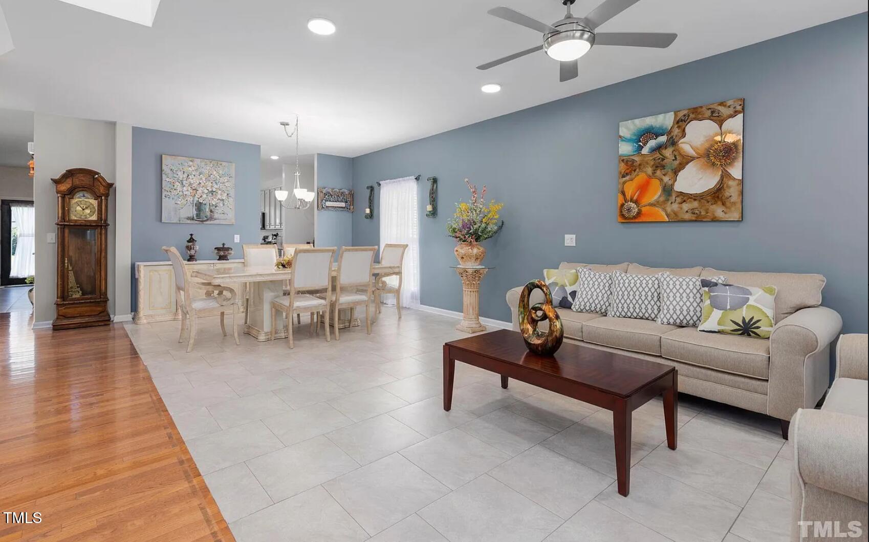 1220 Marbank Street Property Photo