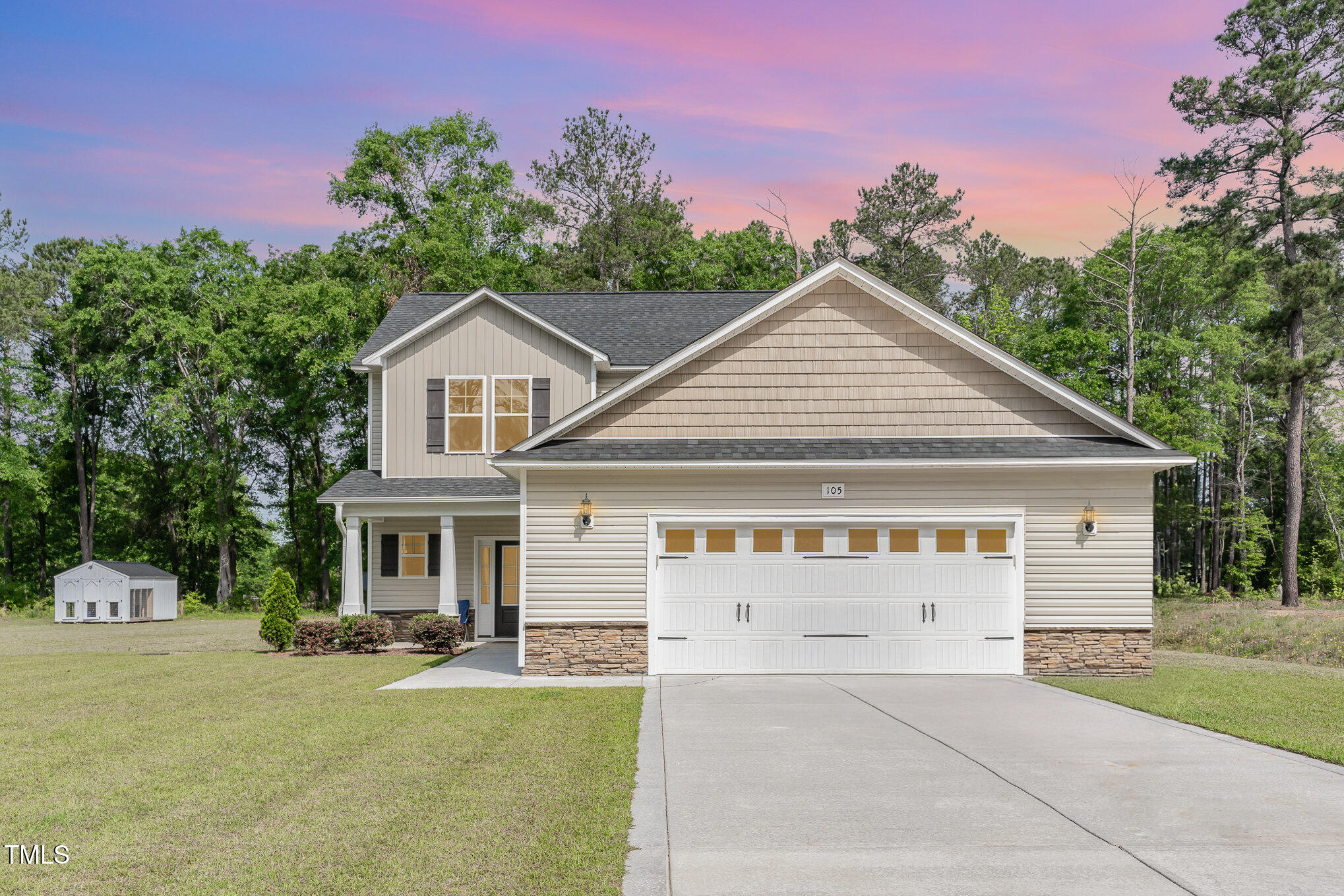 105 Forest Wood Drive Property Photo 1