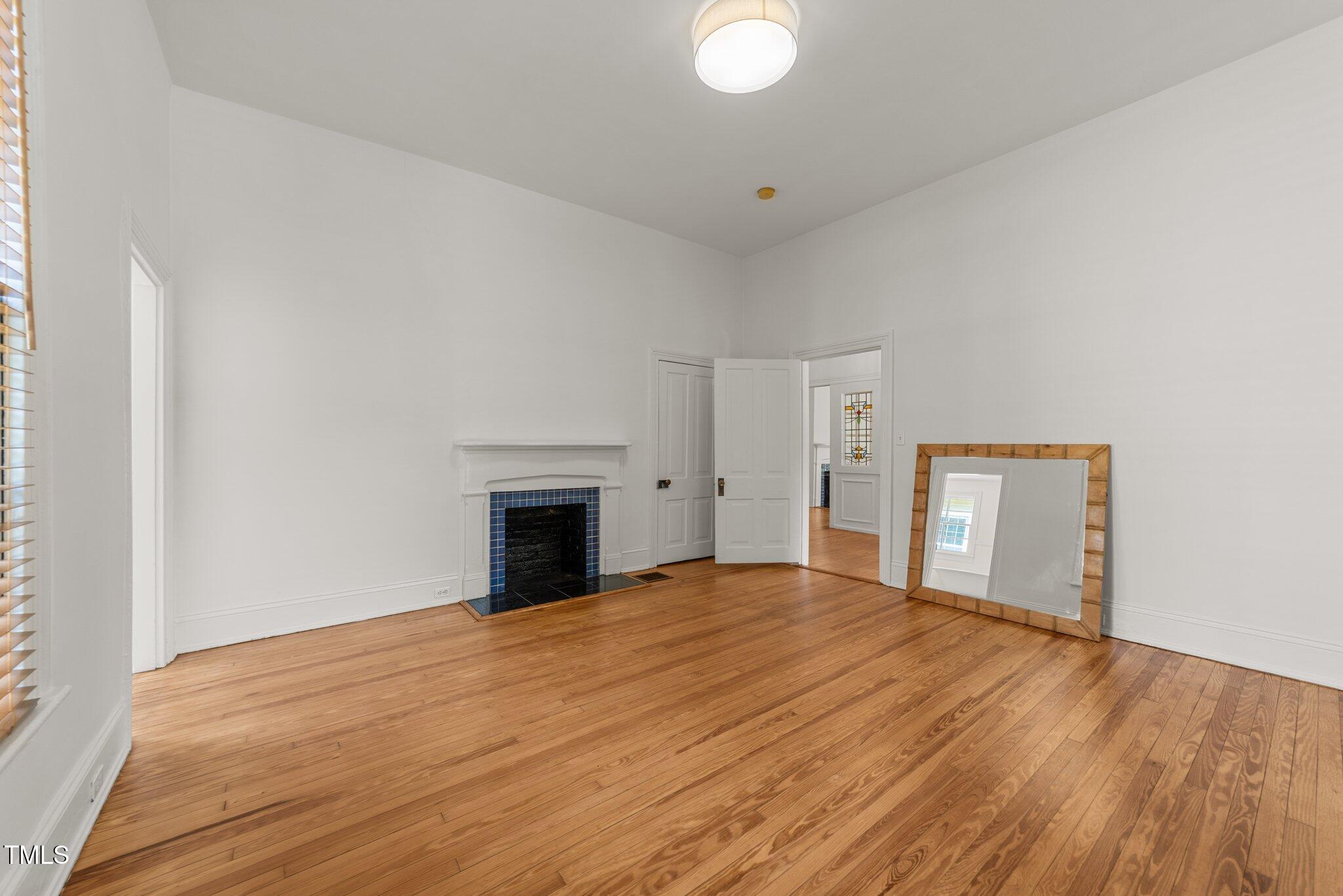 726 N Blount Street Property Photo 7