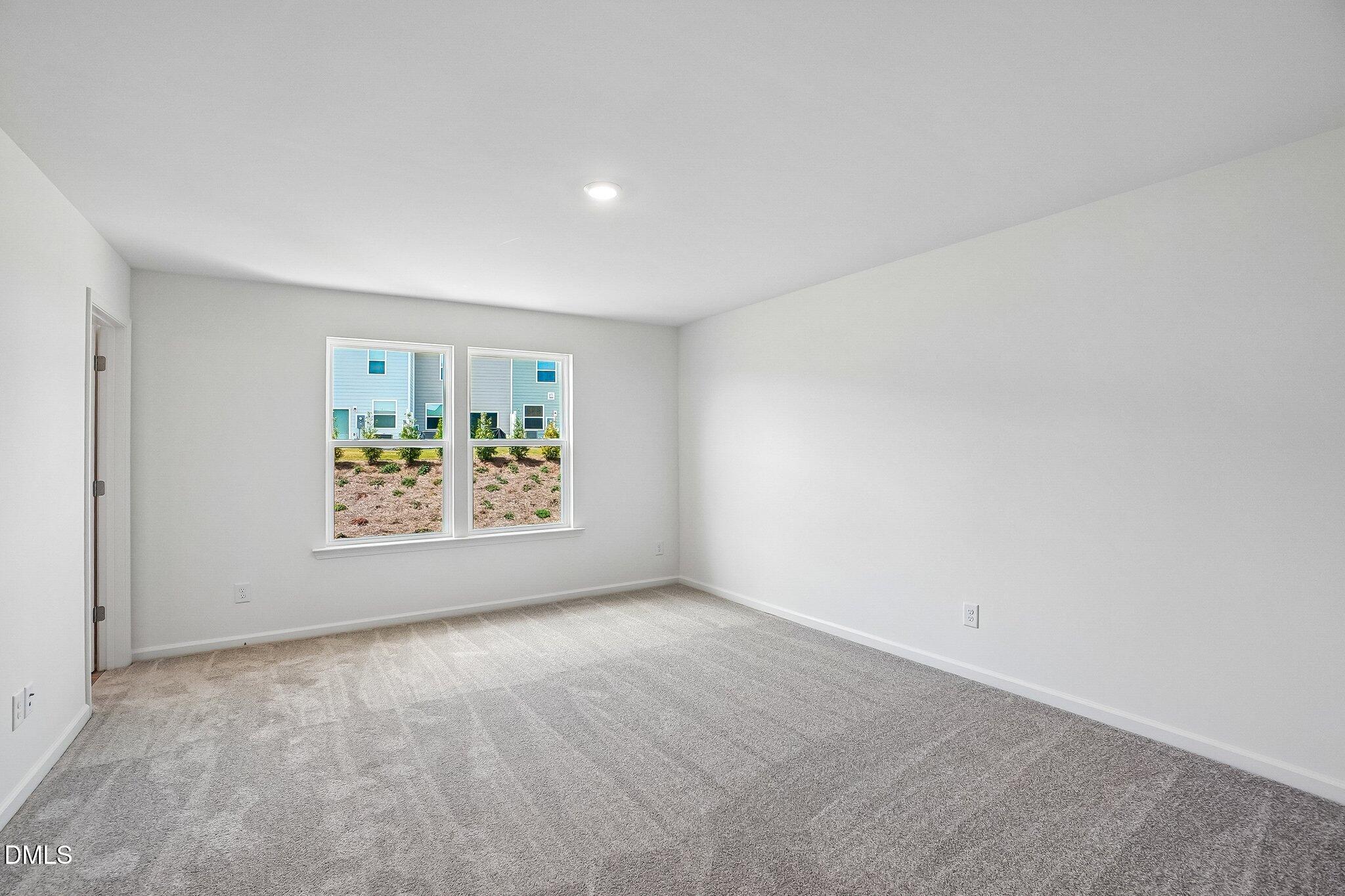518 Sunset Lake Drive Property Photo 17