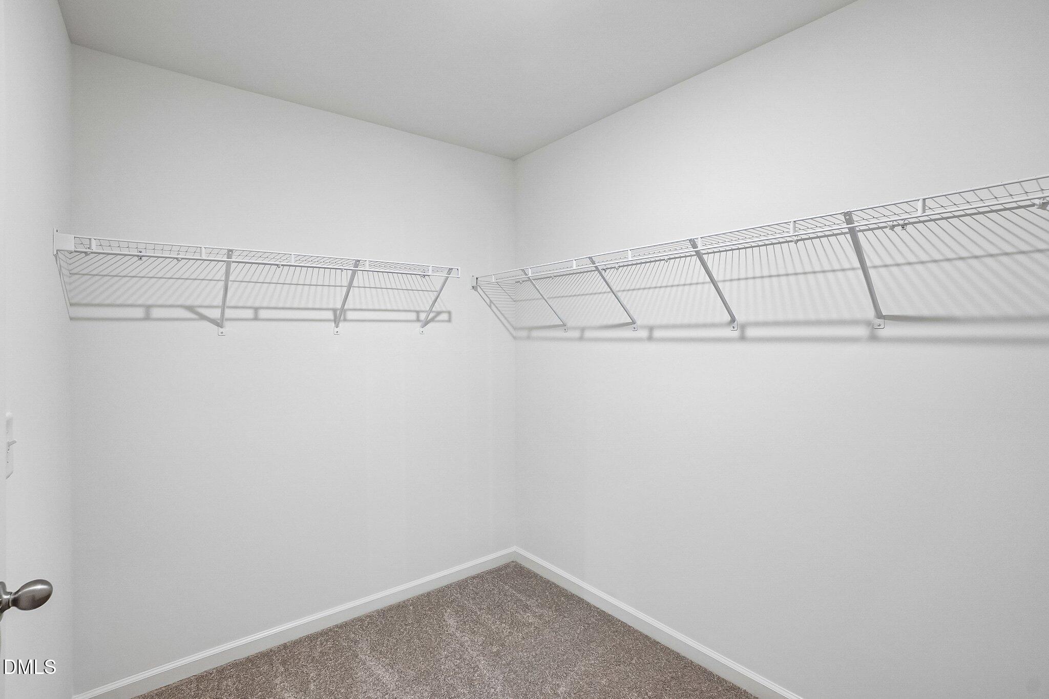 518 Sunset Lake Drive Property Photo 21