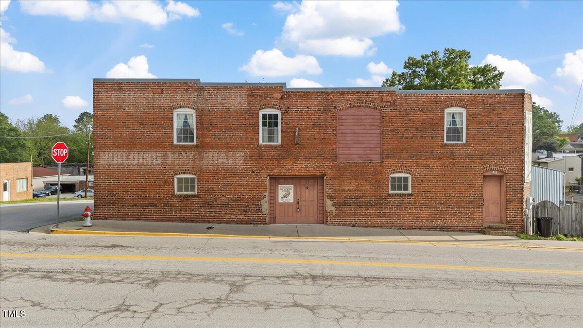 306 W Main Street Property Photo 31