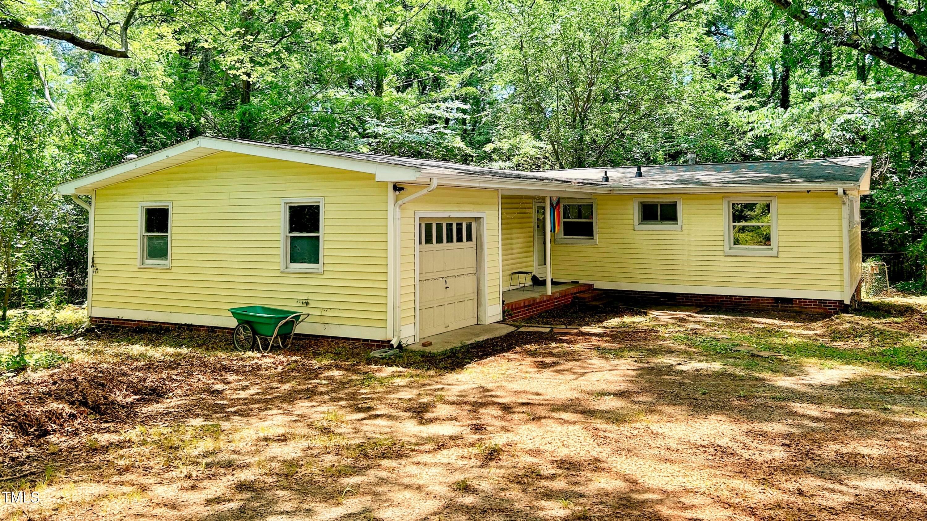 99 W Lakeview Drive Property Photo
