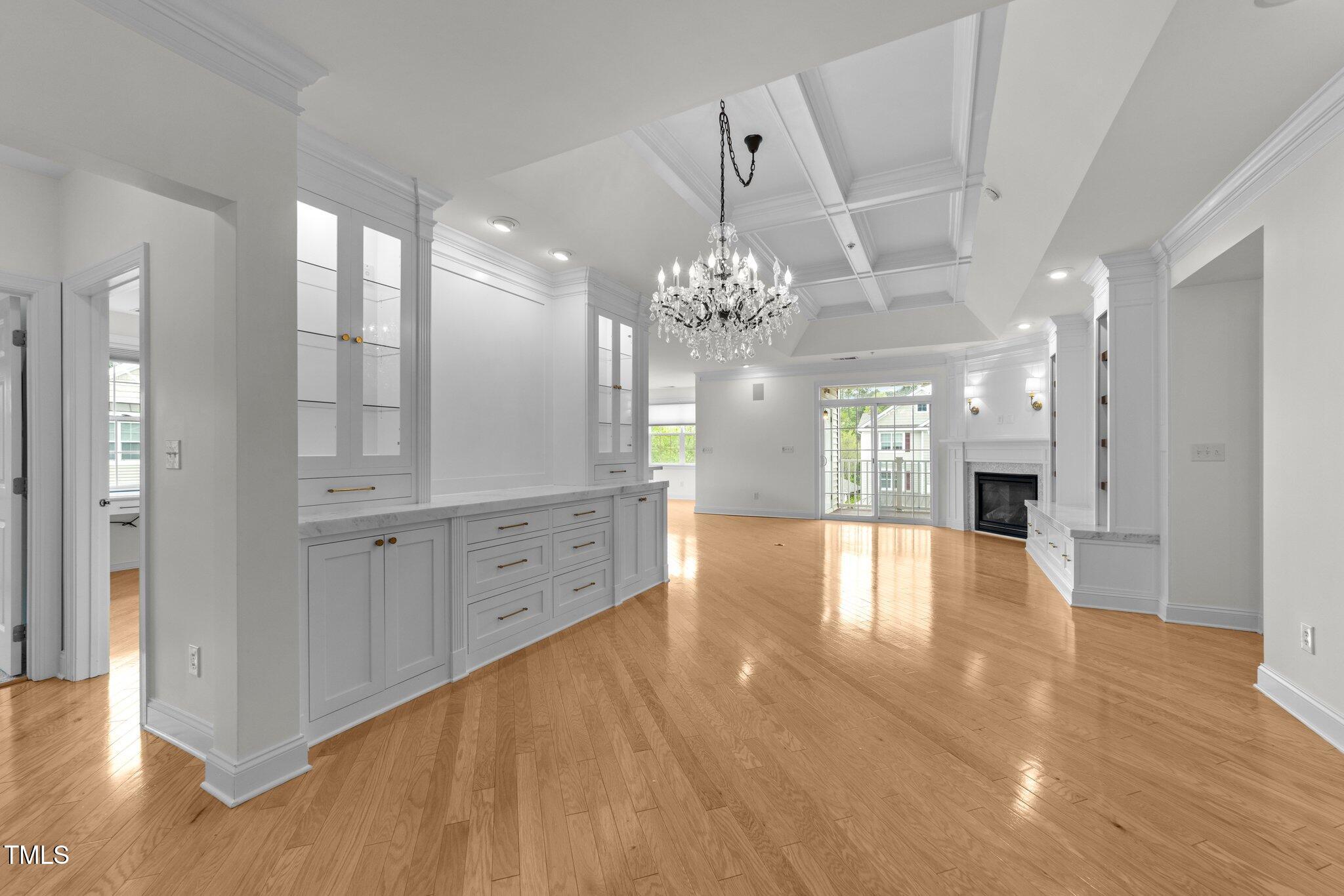 10410 Rosegate Court # 307 Property Photo 1