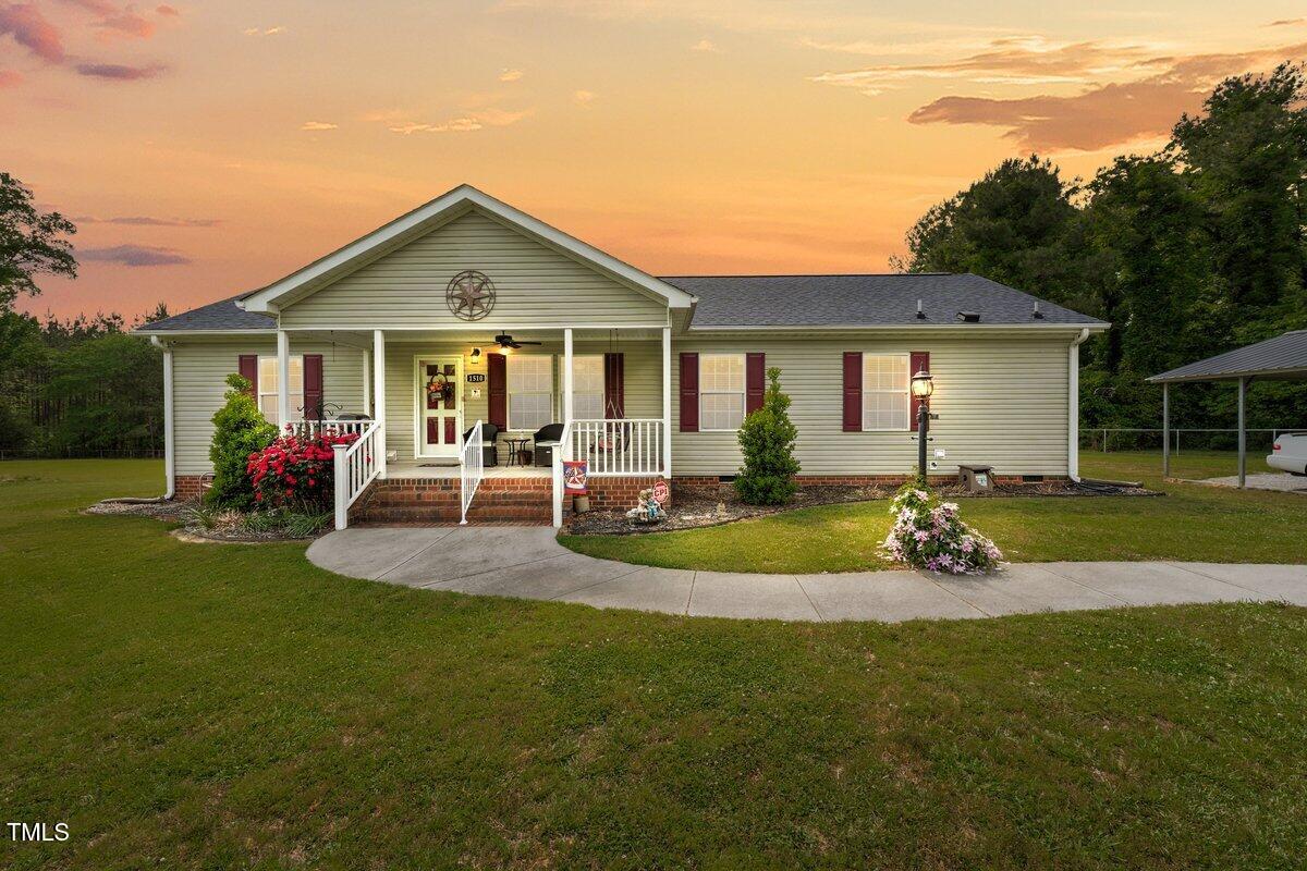 Chatham Real Estate Listings Main Image