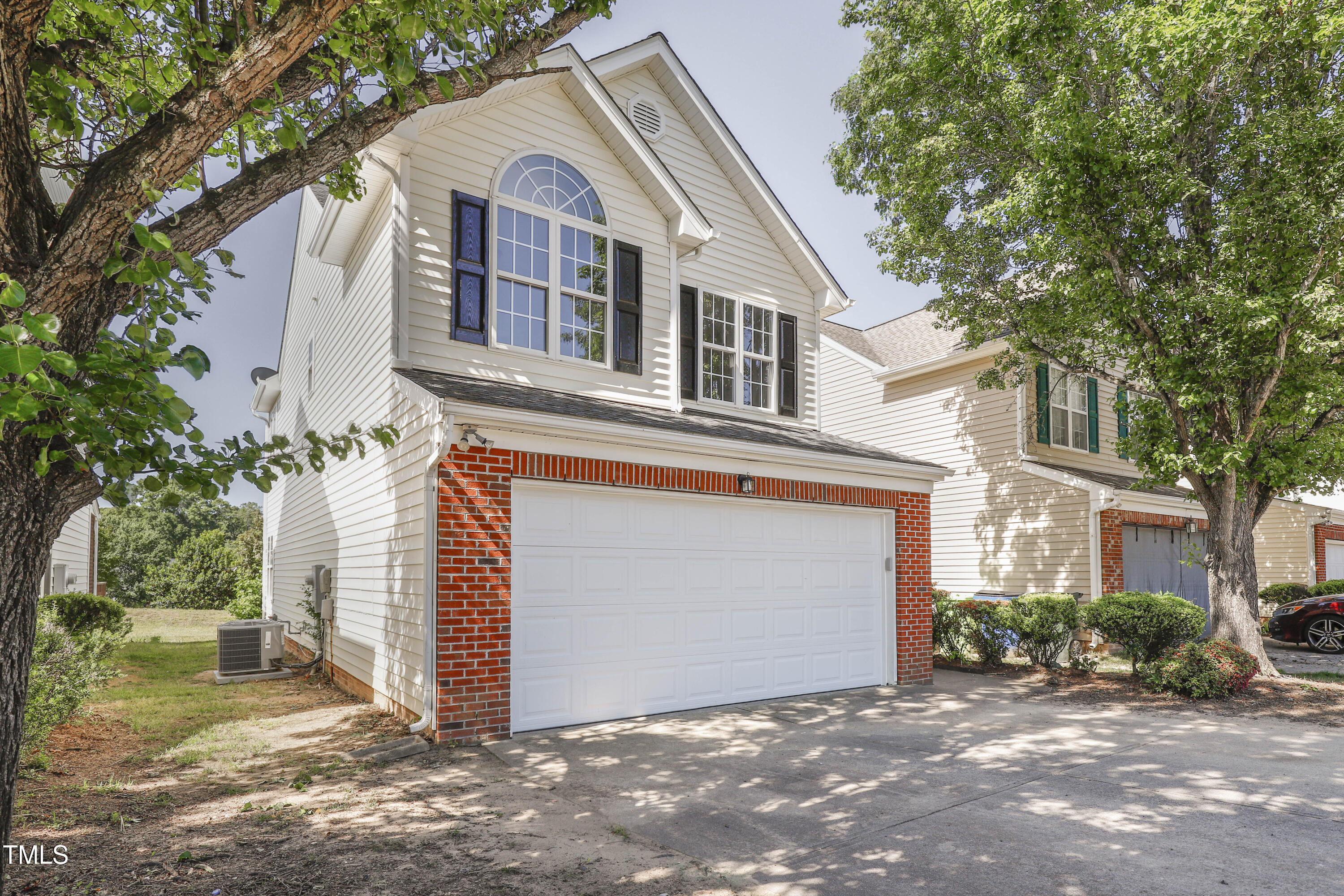 5456 Grand Traverse Drive Property Photo 2