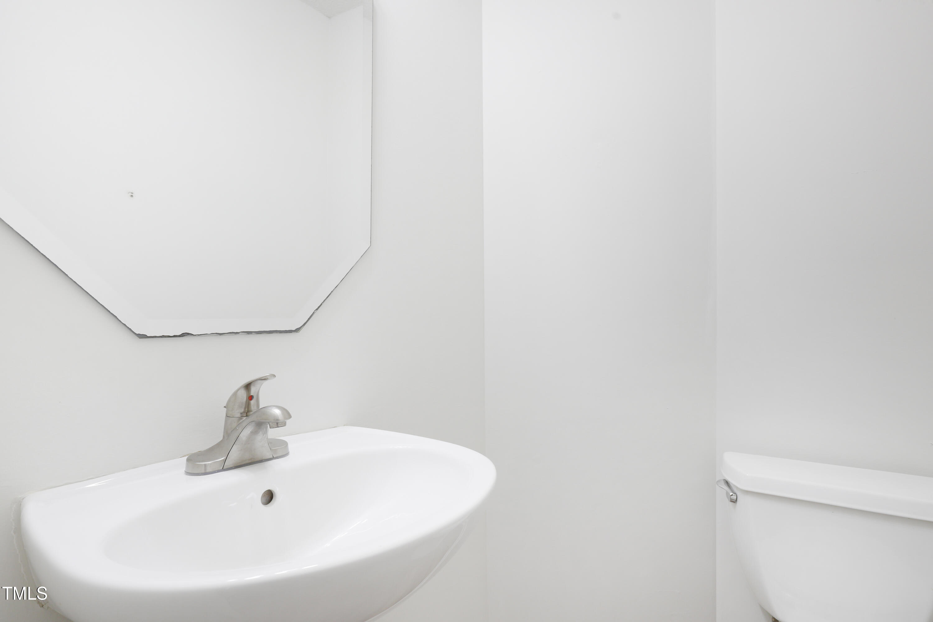 5456 Grand Traverse Drive Property Photo 15