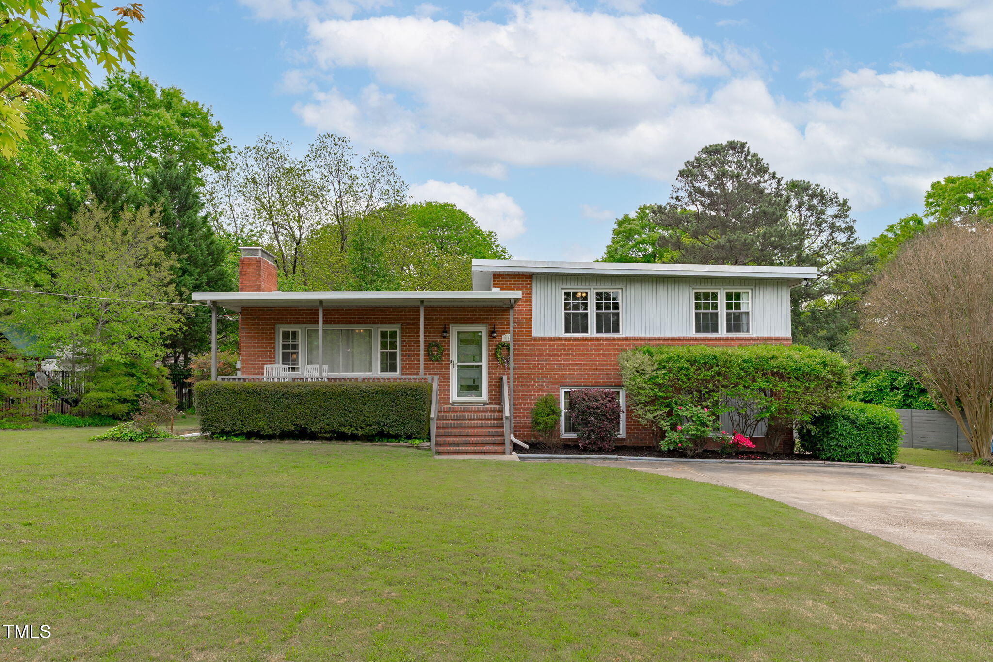 5144 Jeffries Street Property Photo 1