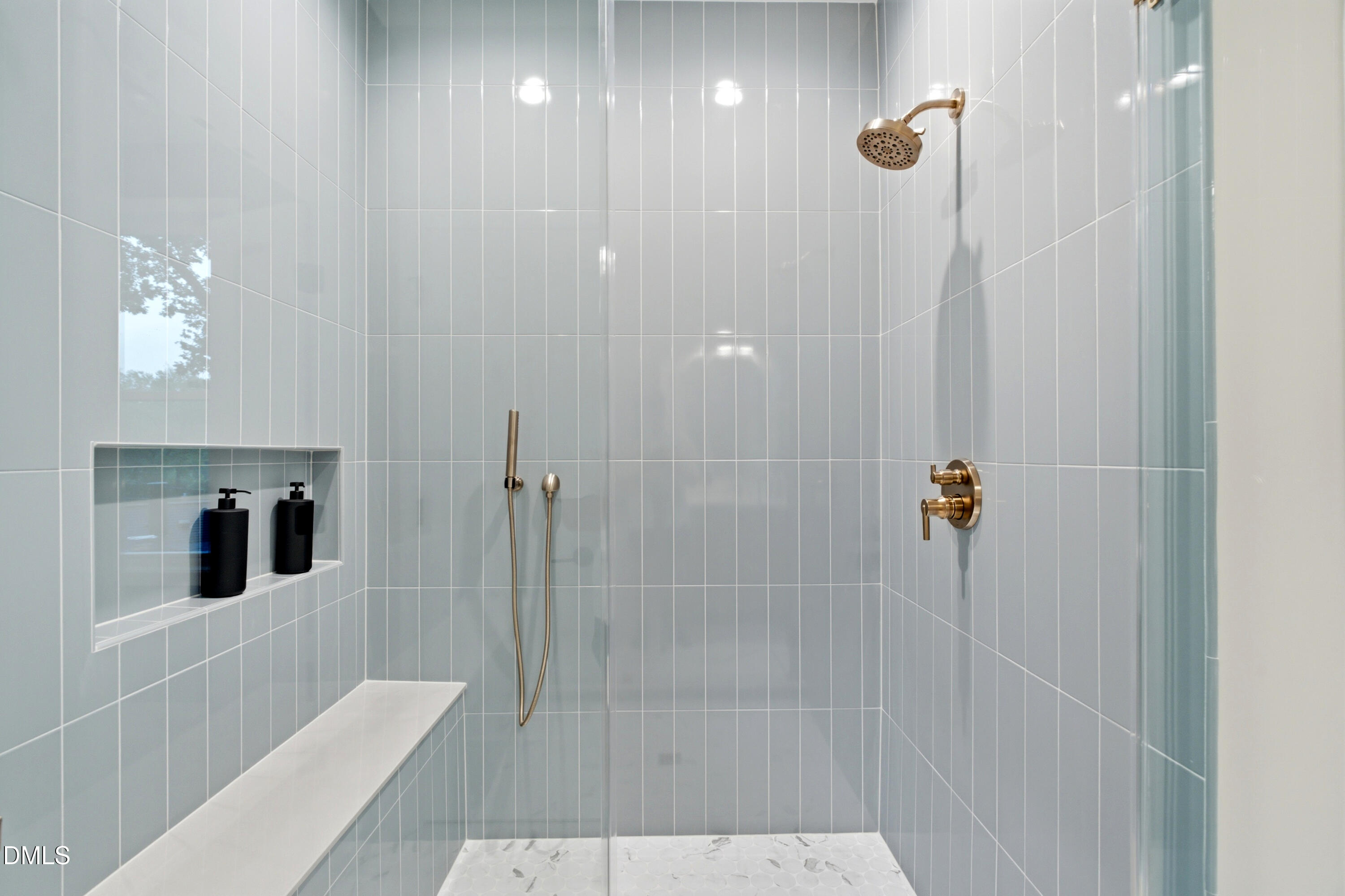1809 Bennett Street Property Photo 30
