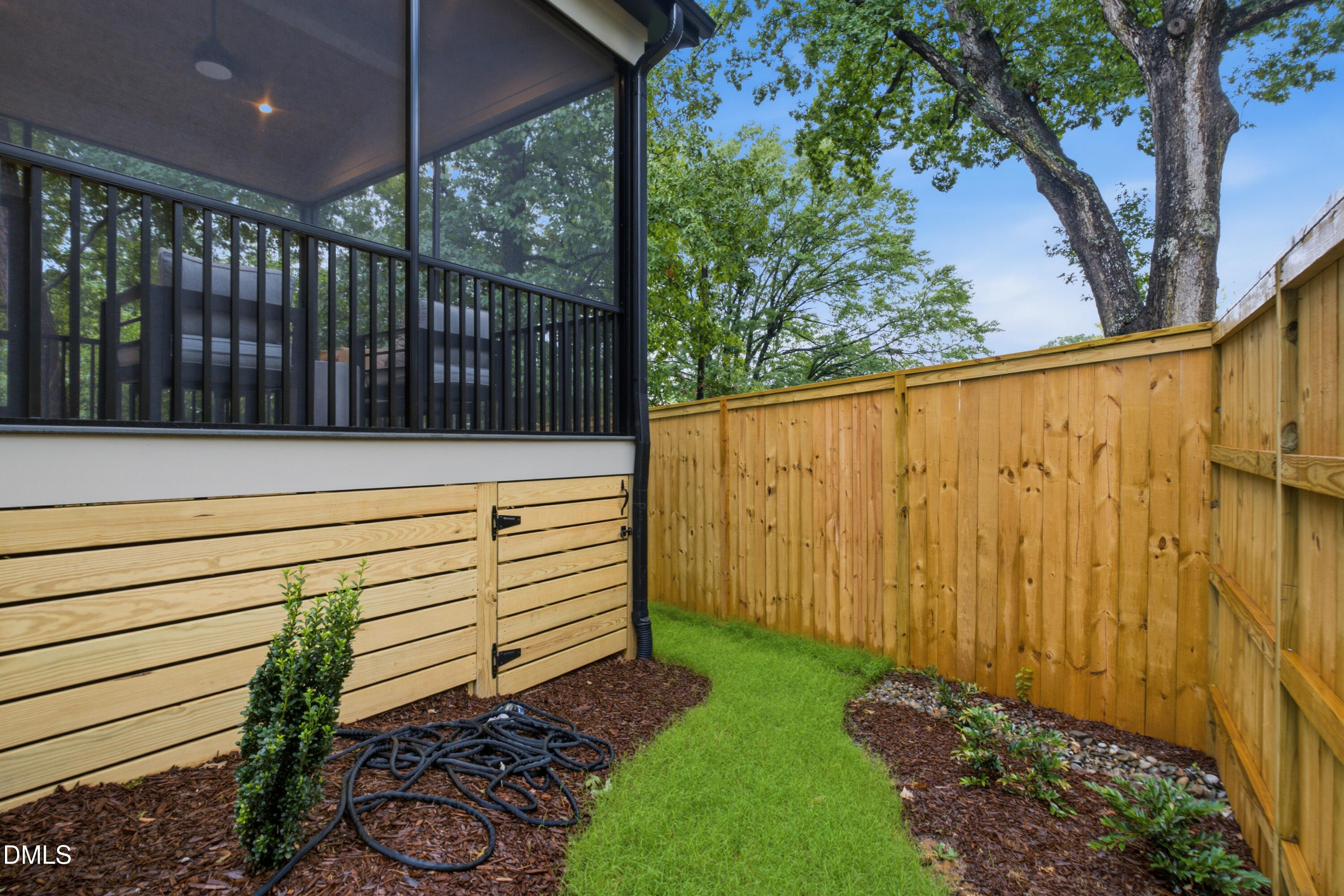 1809 Bennett Street Property Photo 40