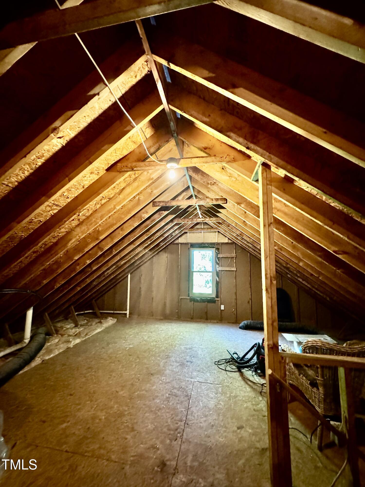 404 Cary Pines Drive Property Photo 28