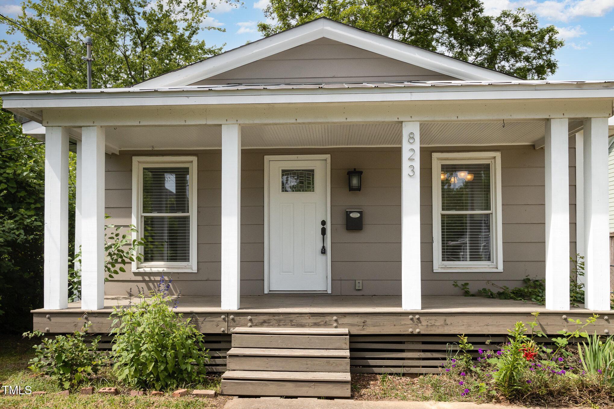 823 Cotton Place Property Photo 1