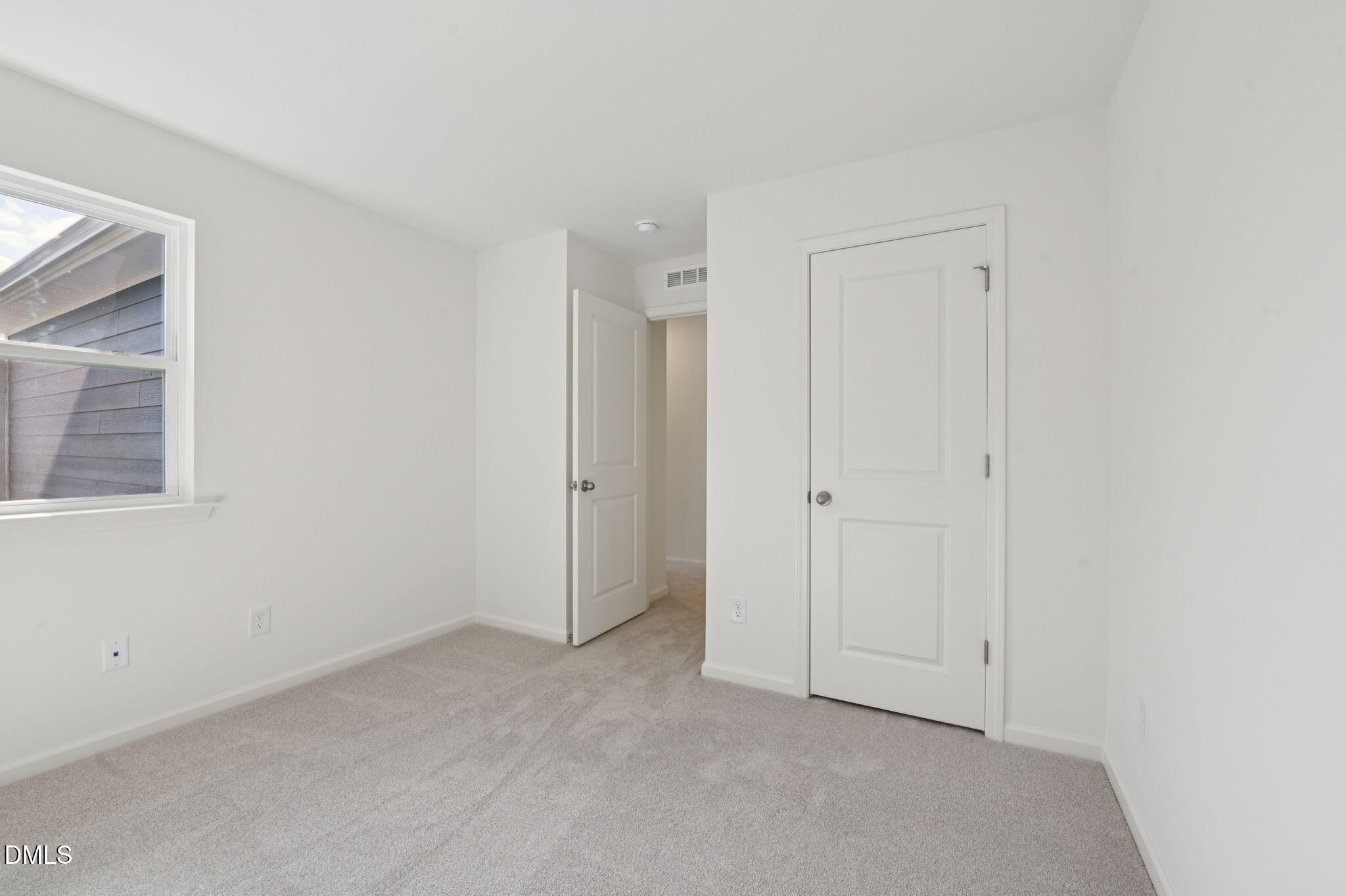 2027 Oakdale Drive Property Photo 21