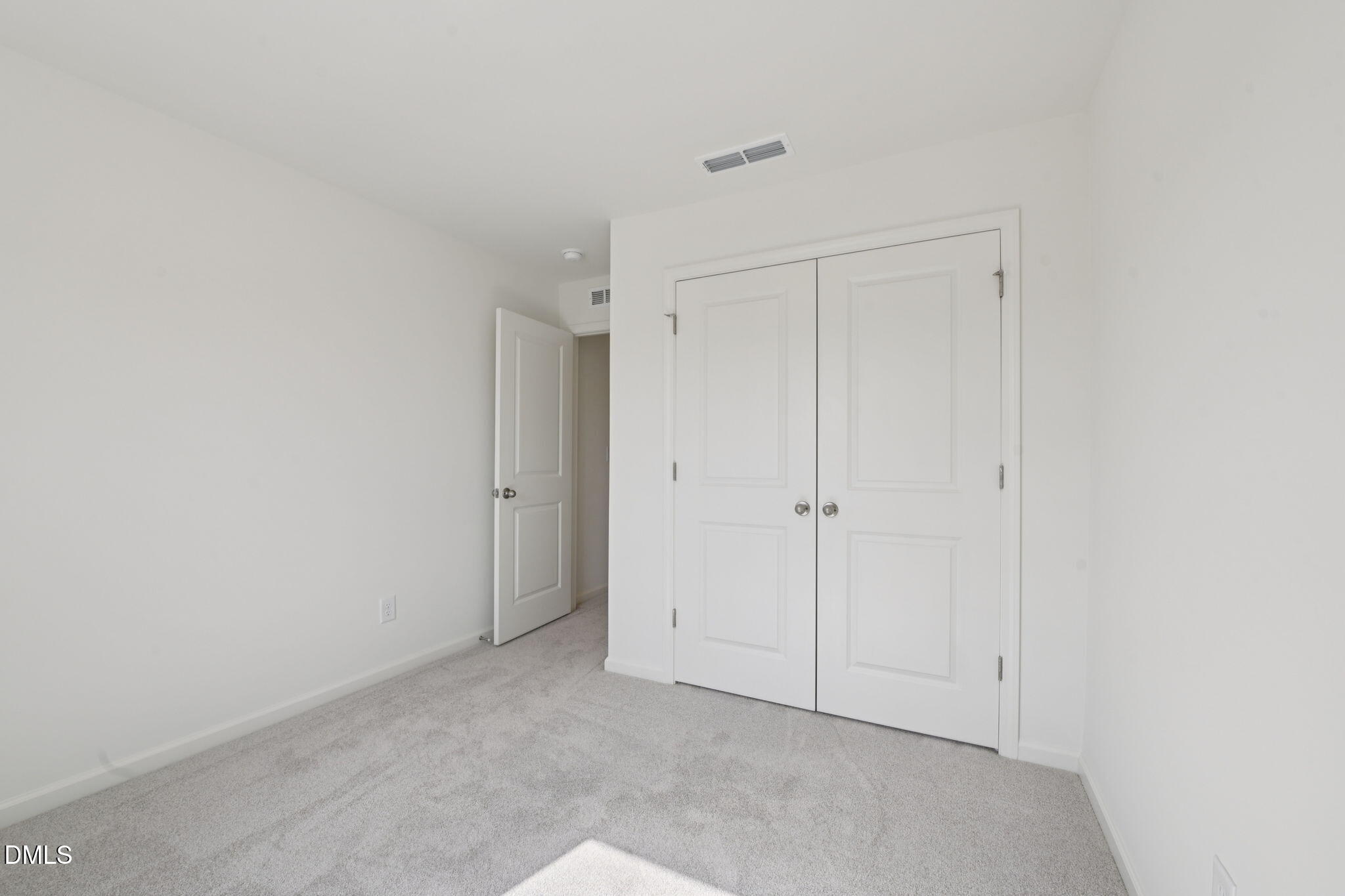 2027 Oakdale Drive Property Photo 23