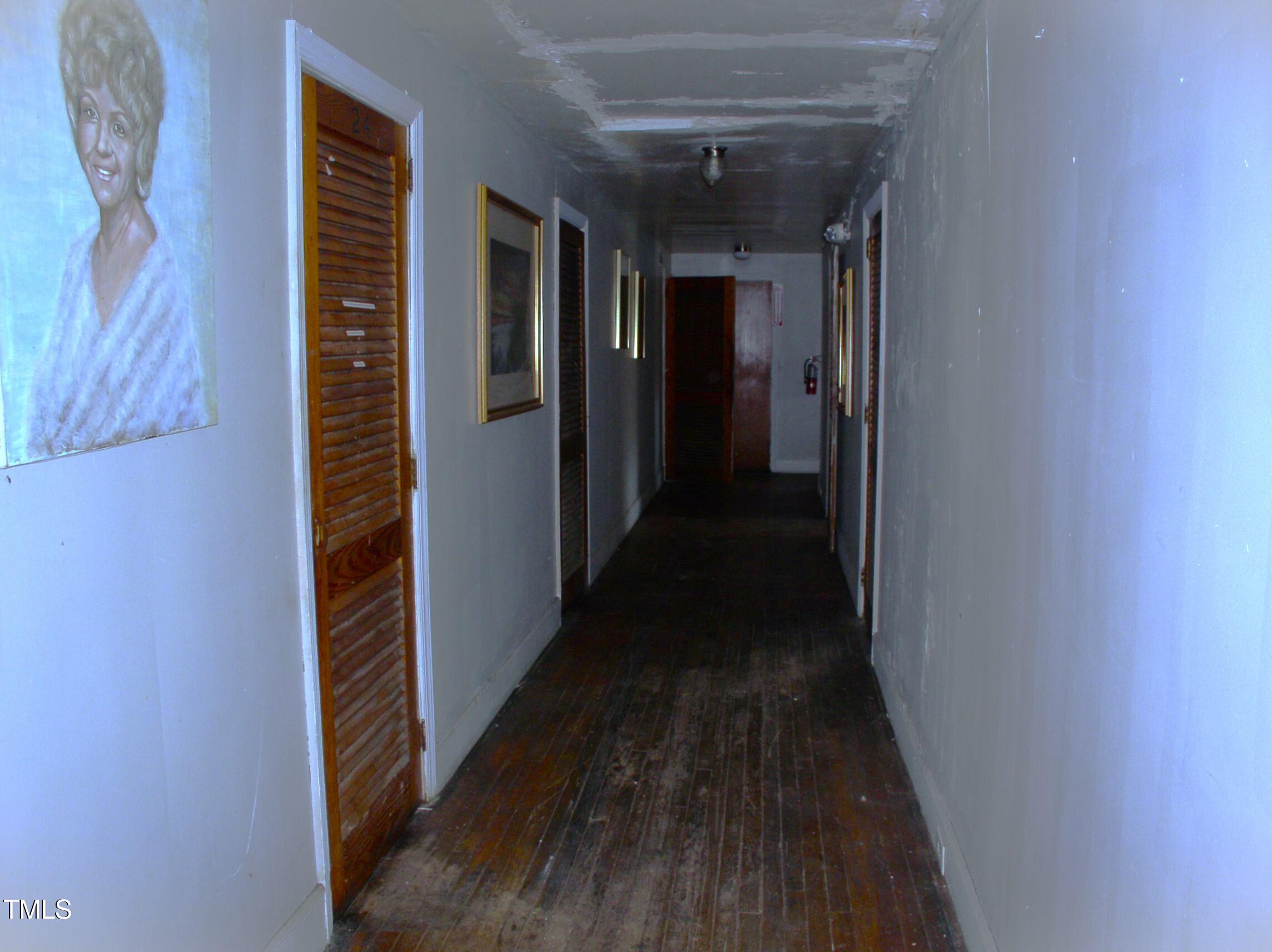 1010 1012 S Garnett Street Property Photo 14