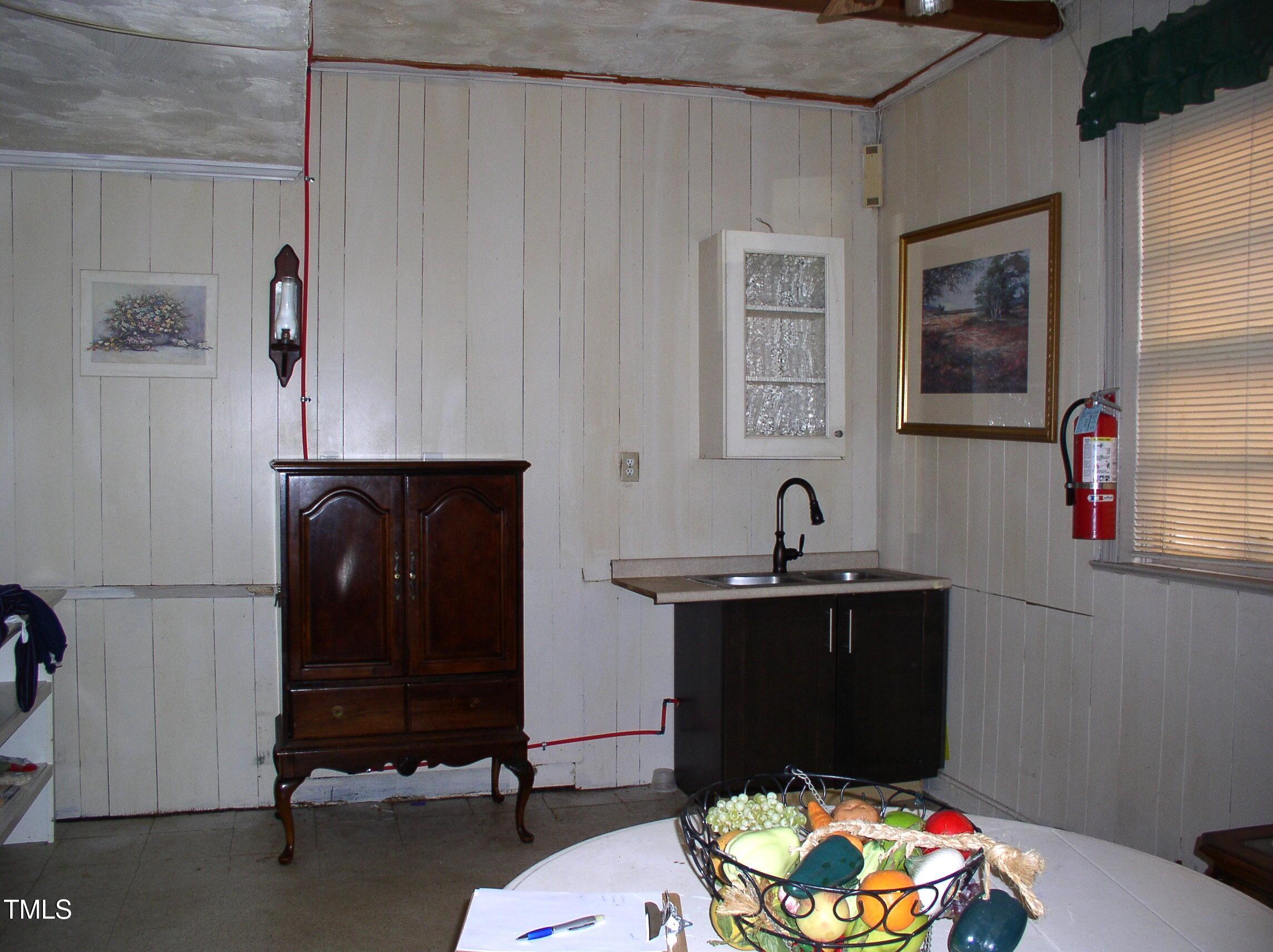 1010 1012 S Garnett Street Property Photo 20
