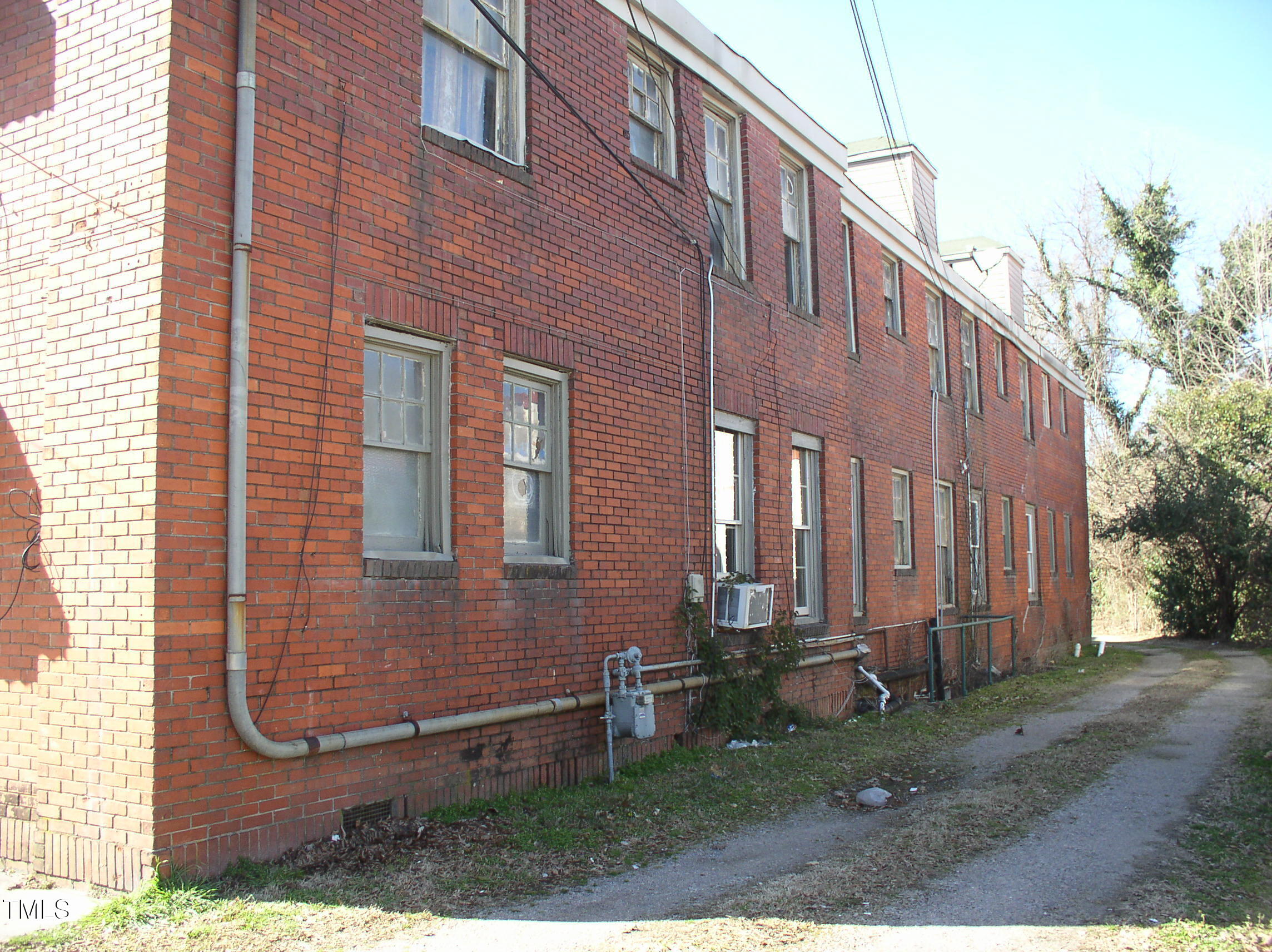 1010 1012 S Garnett Street Property Photo 27