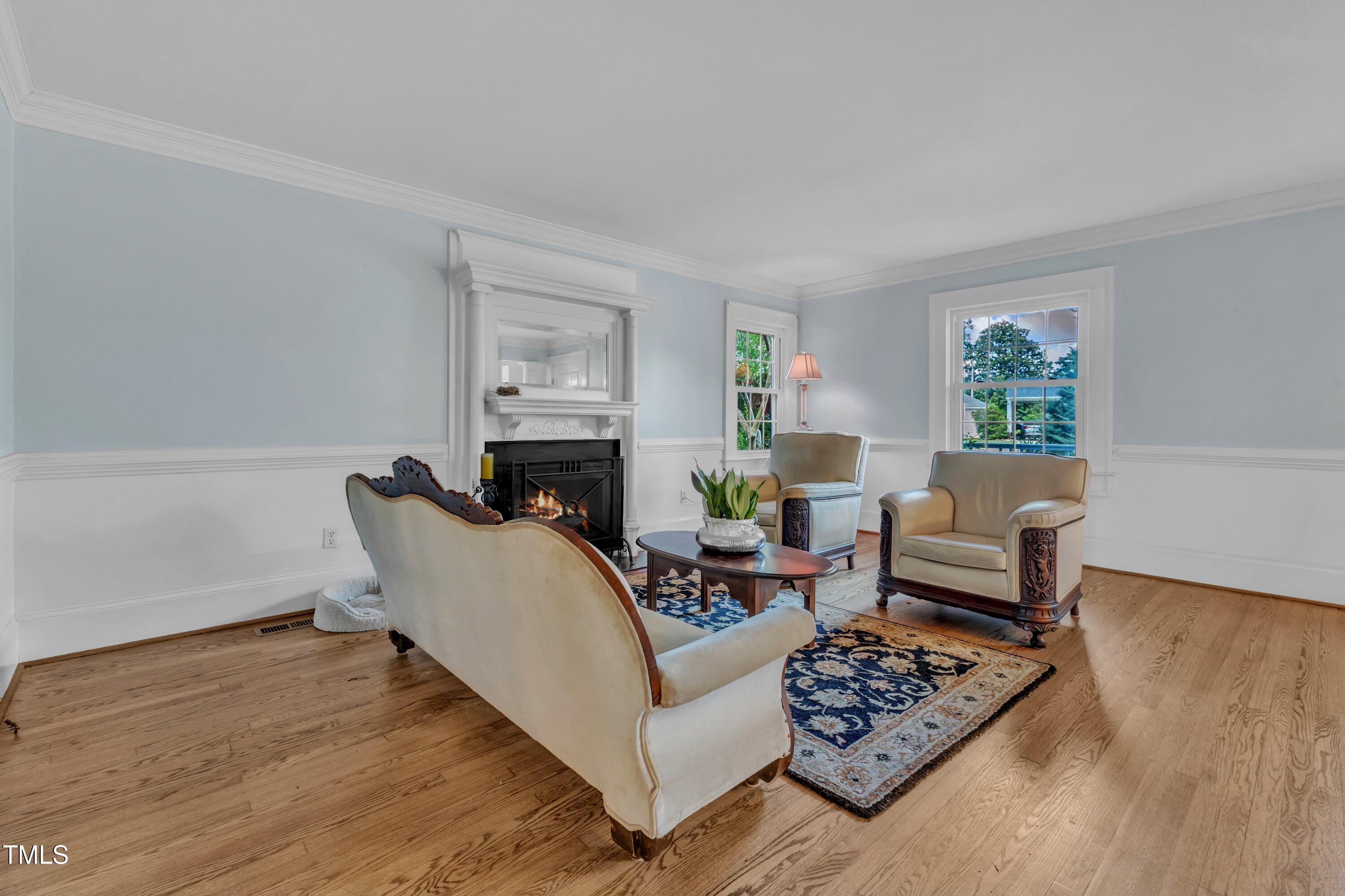 300 S Pine Street Property Photo 10