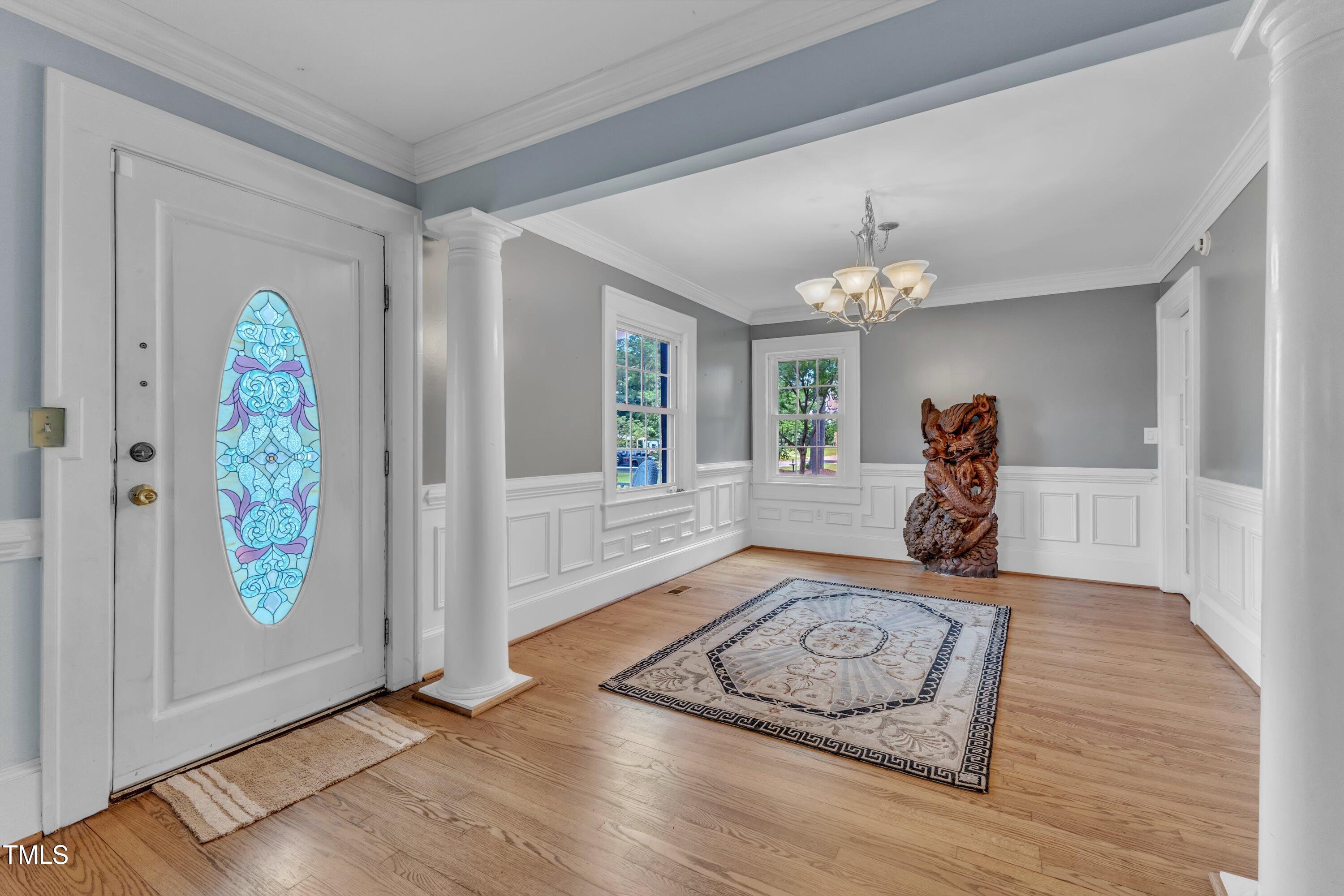 300 S Pine Street Property Photo 15