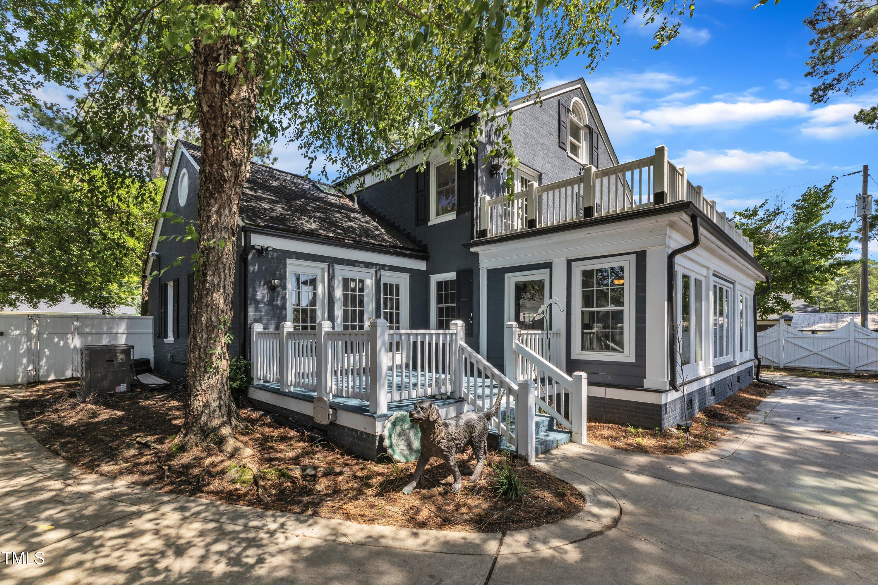 300 S Pine Street Property Photo 49