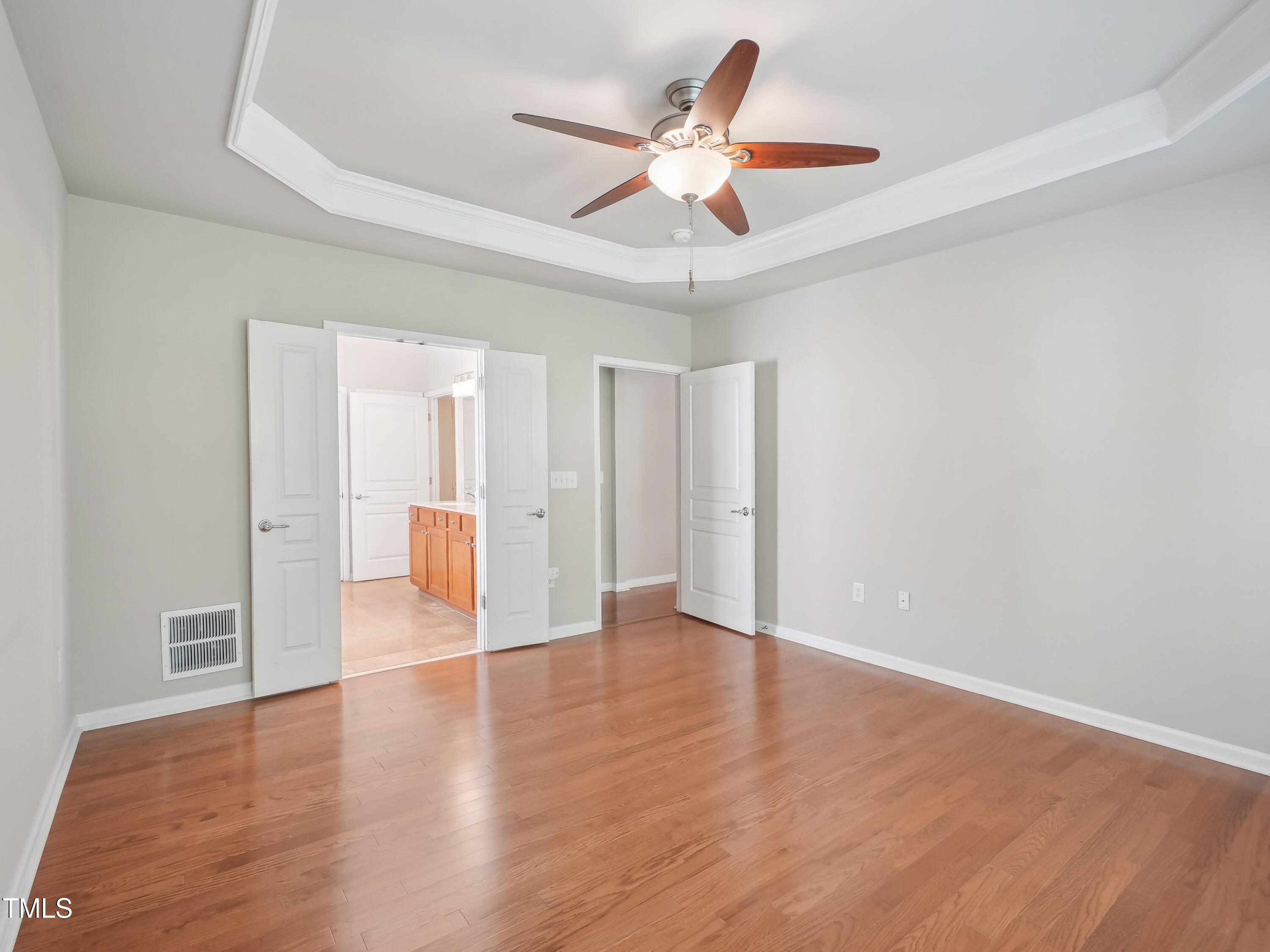 519 Garendon Drive Property Photo 12