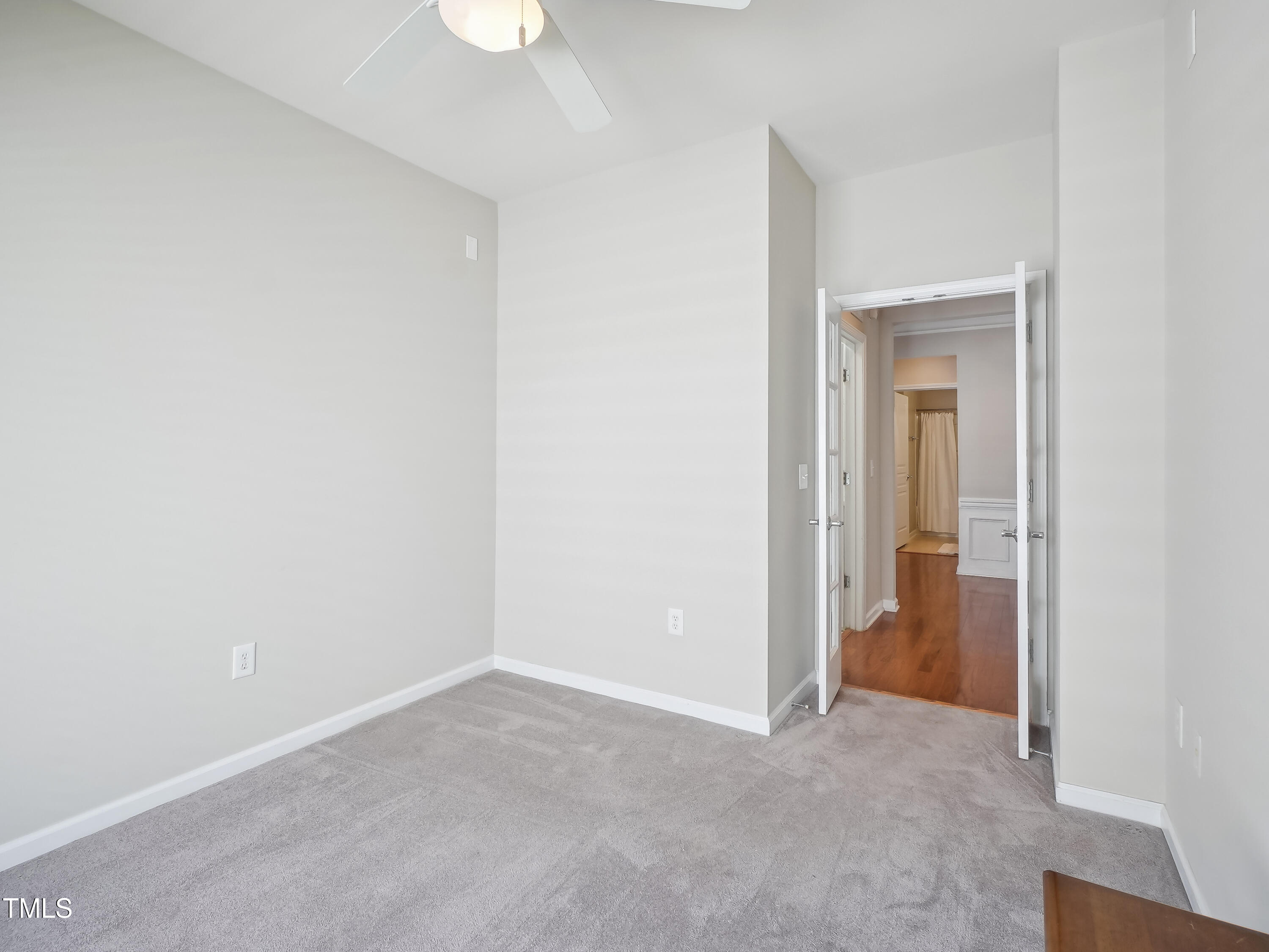 519 Garendon Drive Property Photo 15