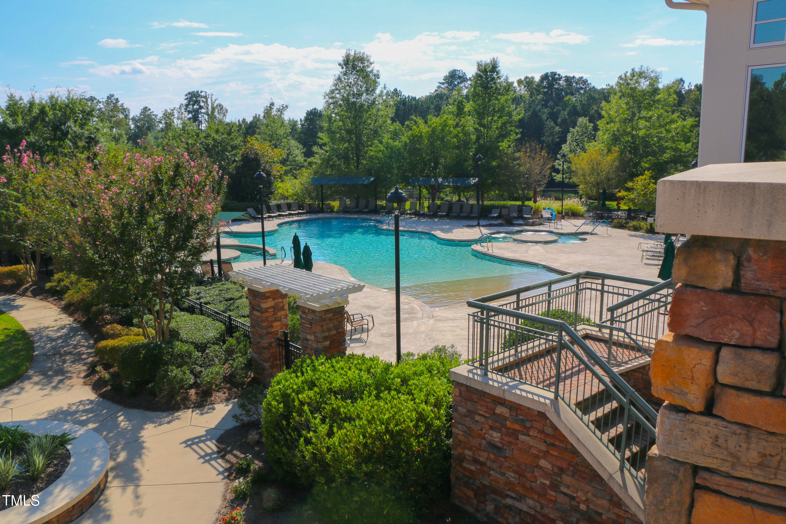 519 Garendon Drive Property Photo 35